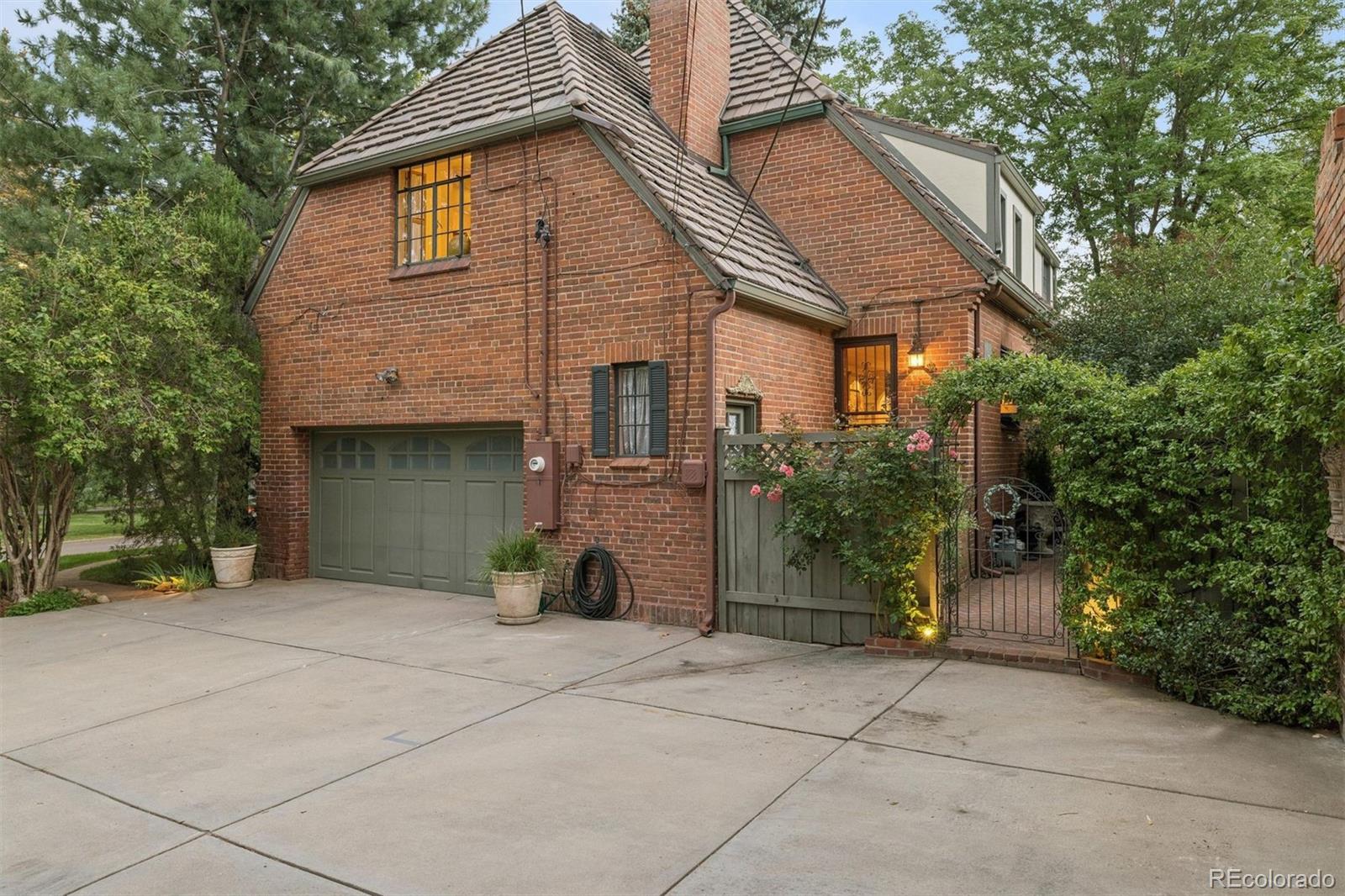 MLS Image #39 for 4330 e 6th avenue parkway,denver, Colorado