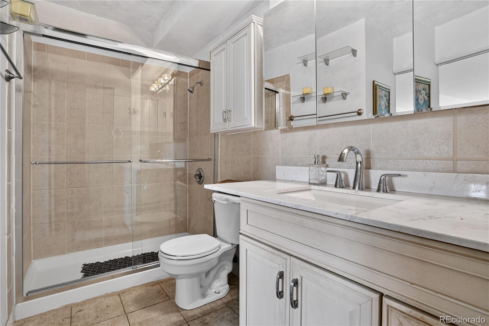 MLS Image #9 for 9180 e center avenue,denver, Colorado