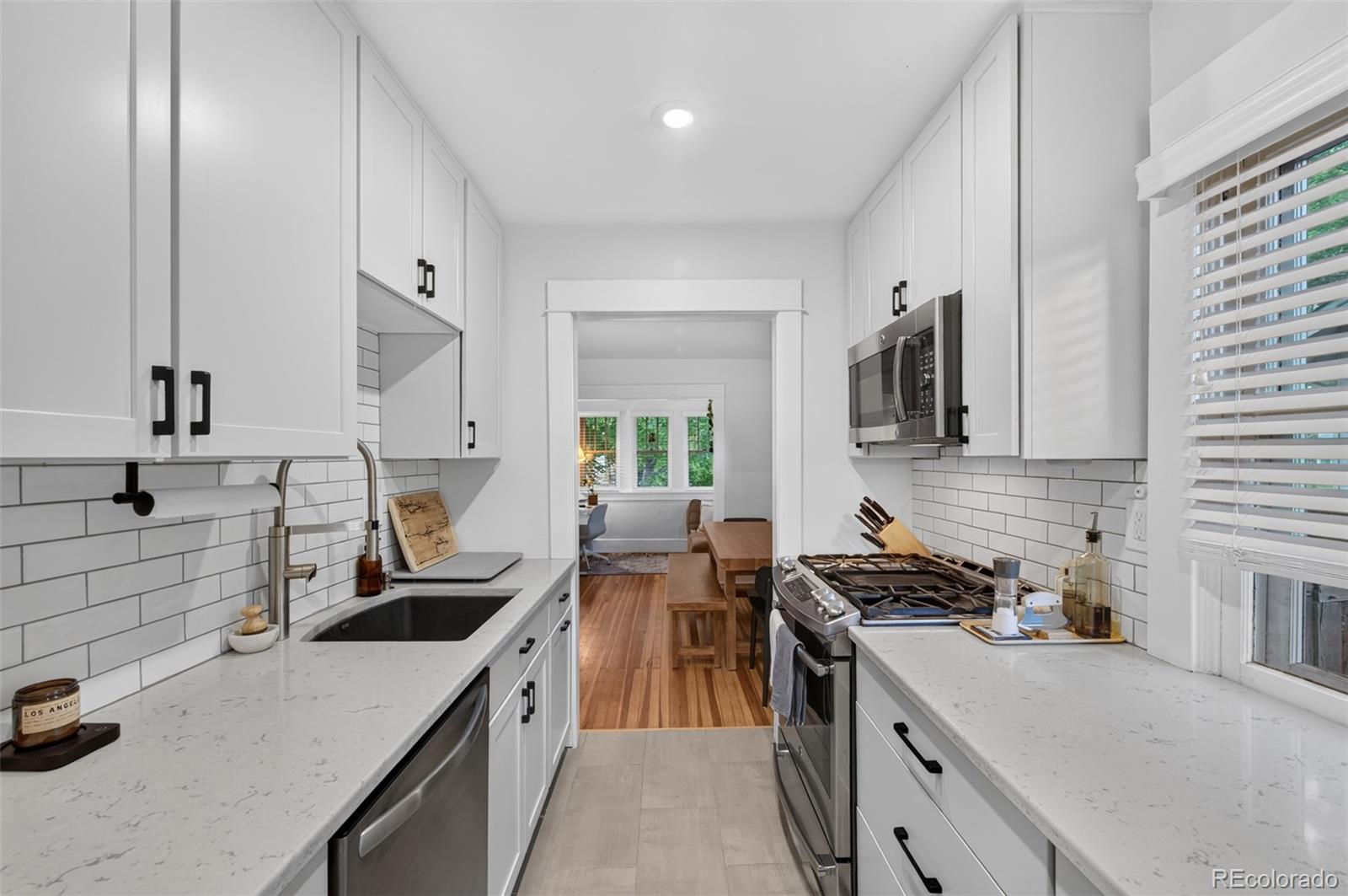 MLS Image #13 for 2060 s franklin street,denver, Colorado