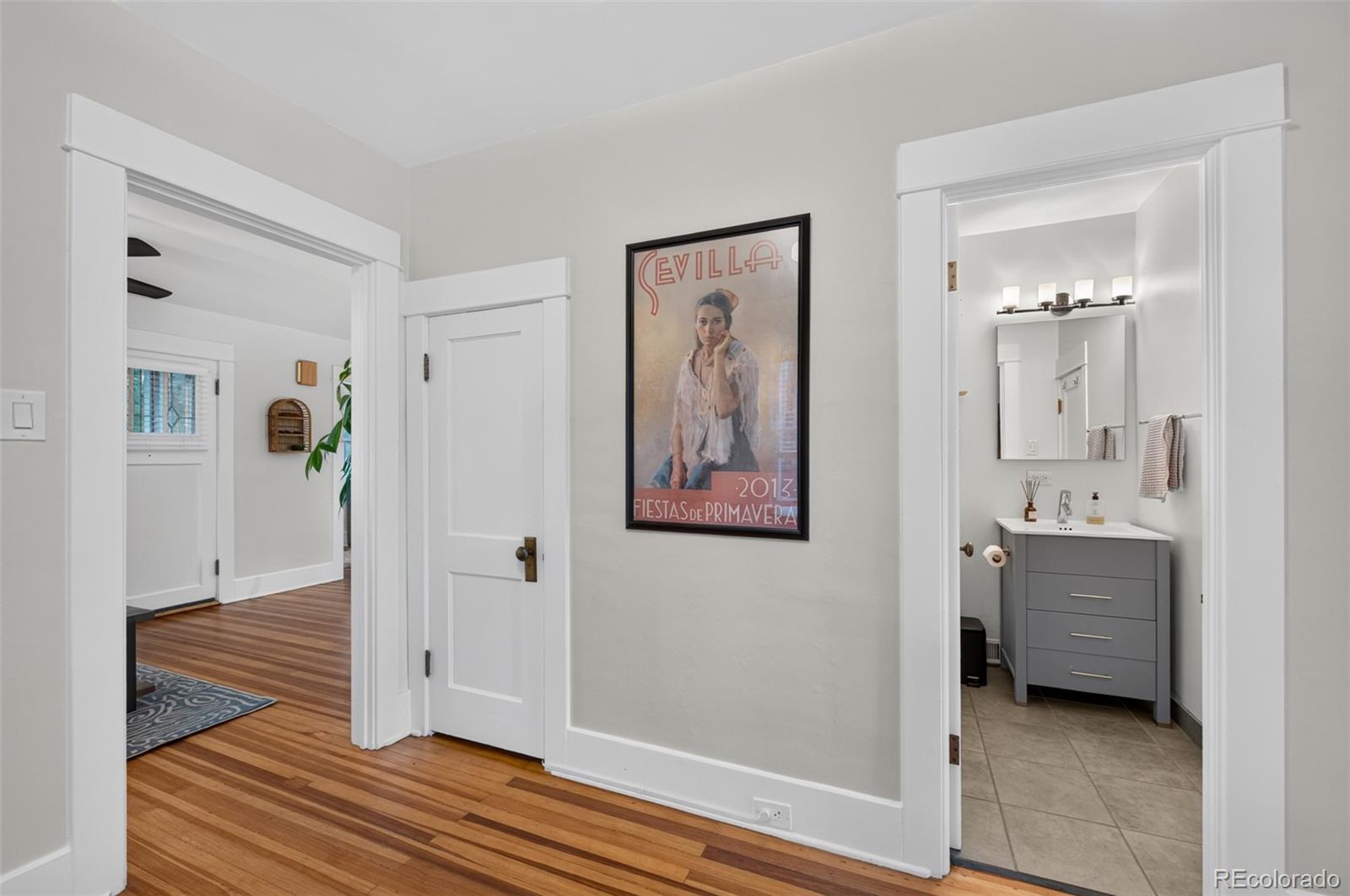 MLS Image #18 for 2060 s franklin street,denver, Colorado