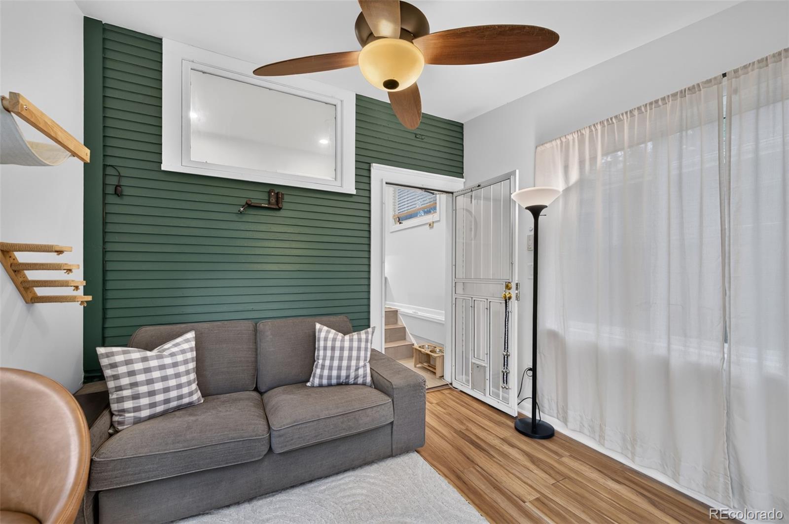 MLS Image #32 for 2060 s franklin street,denver, Colorado