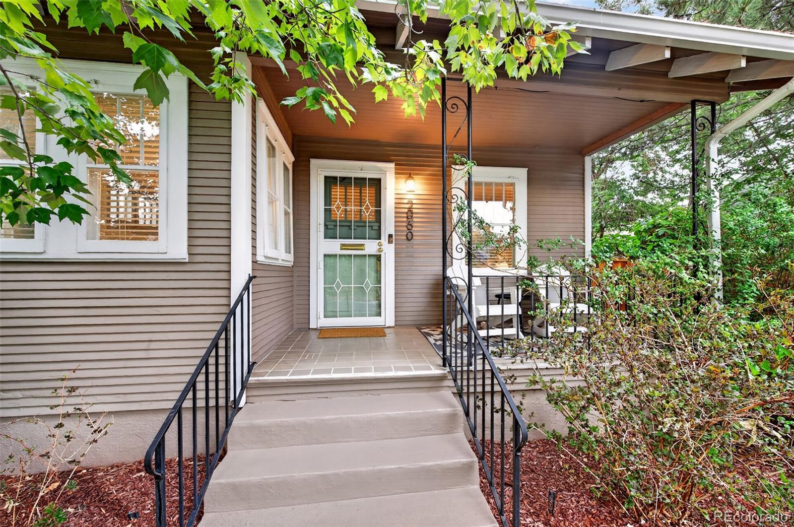 MLS Image #4 for 2060 s franklin street,denver, Colorado