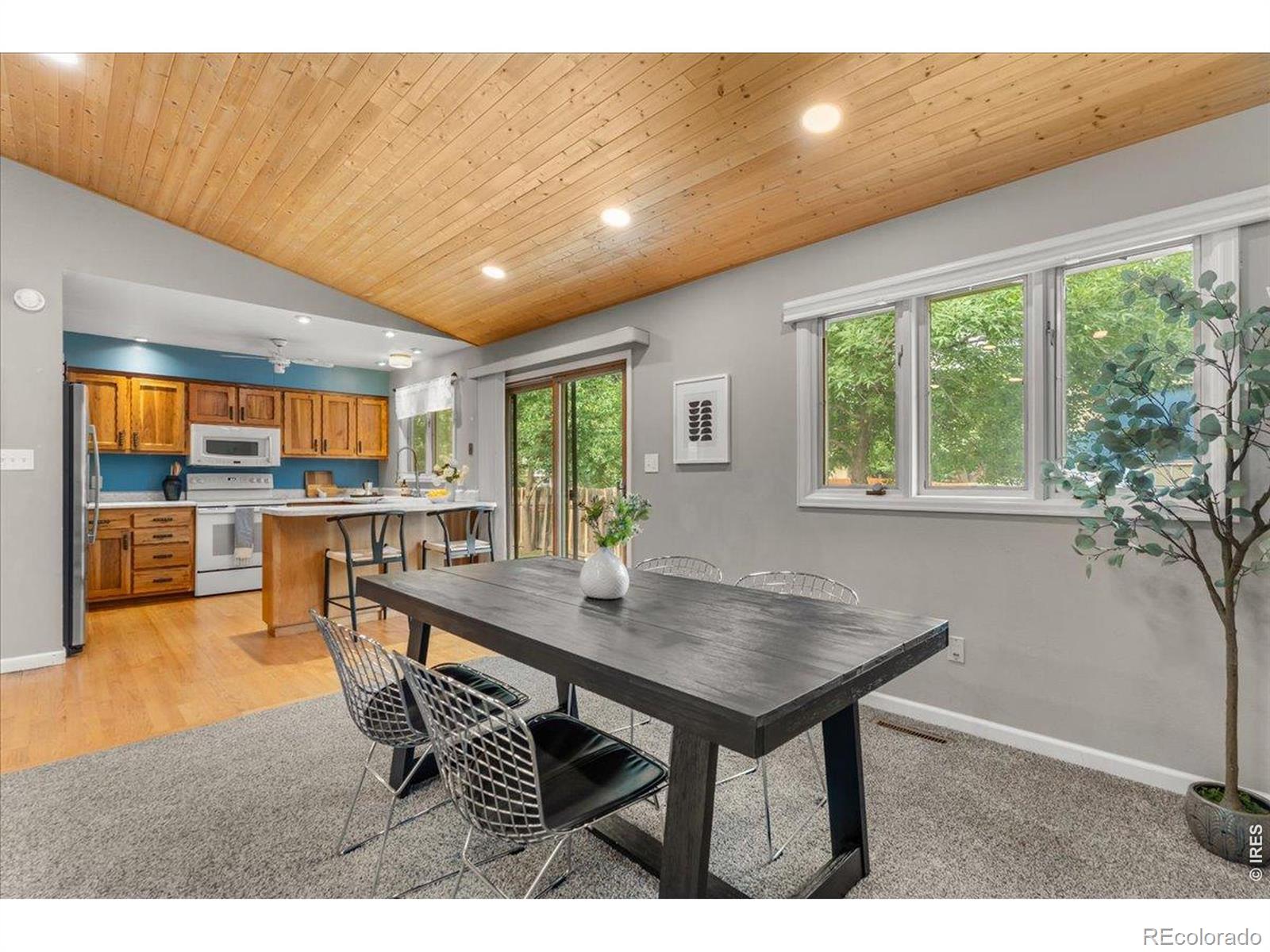 MLS Image #12 for 2718  balmoral court,fort collins, Colorado