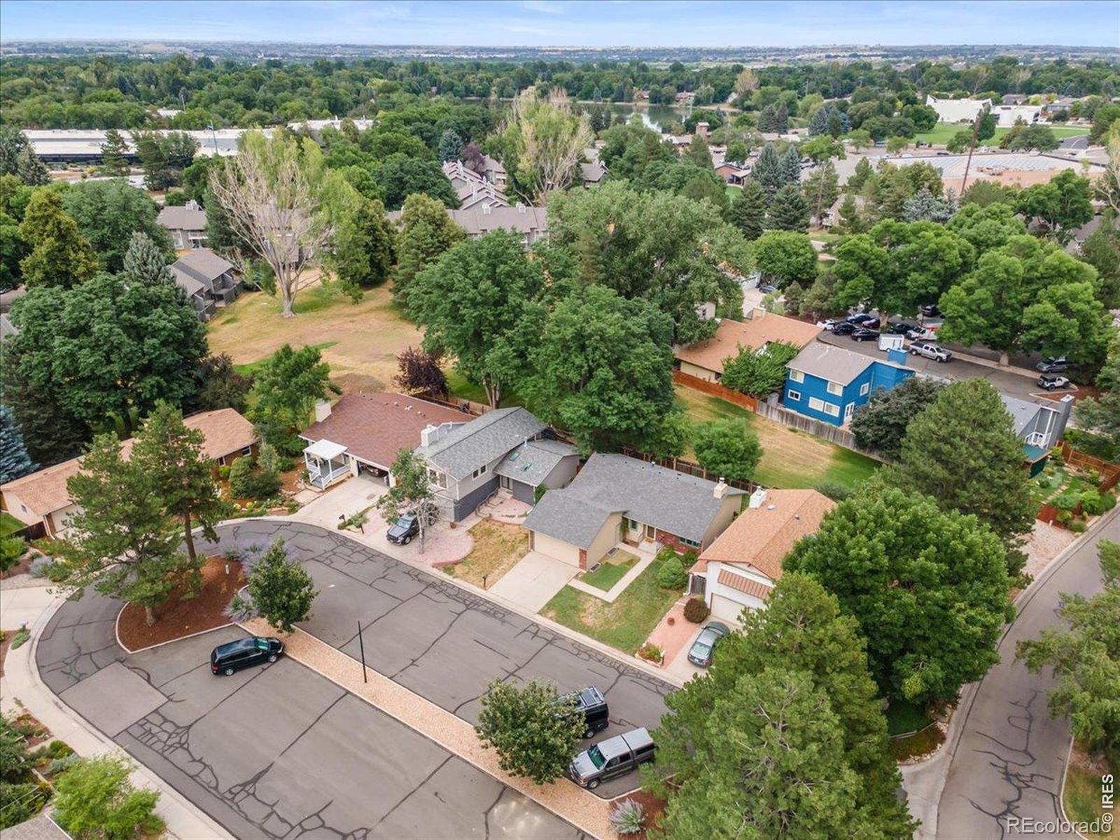 MLS Image #40 for 2718  balmoral court,fort collins, Colorado