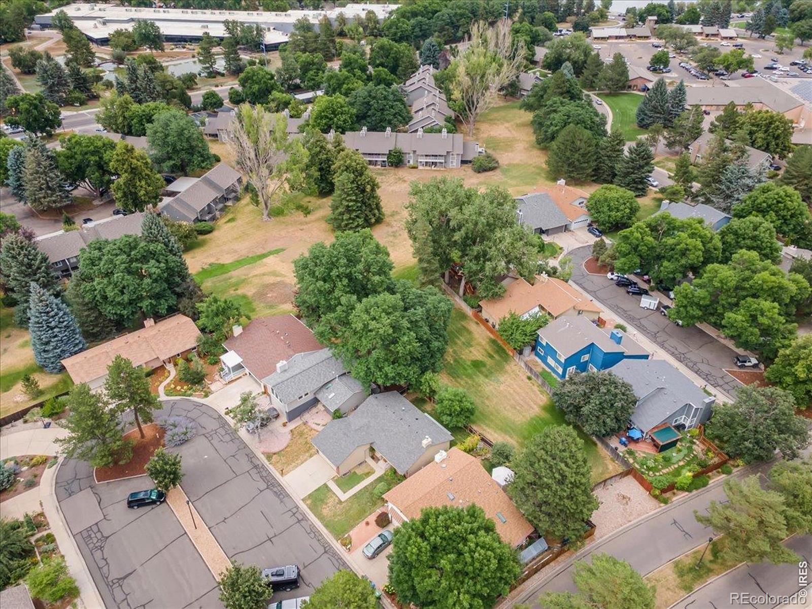 MLS Image #41 for 2718  balmoral court,fort collins, Colorado