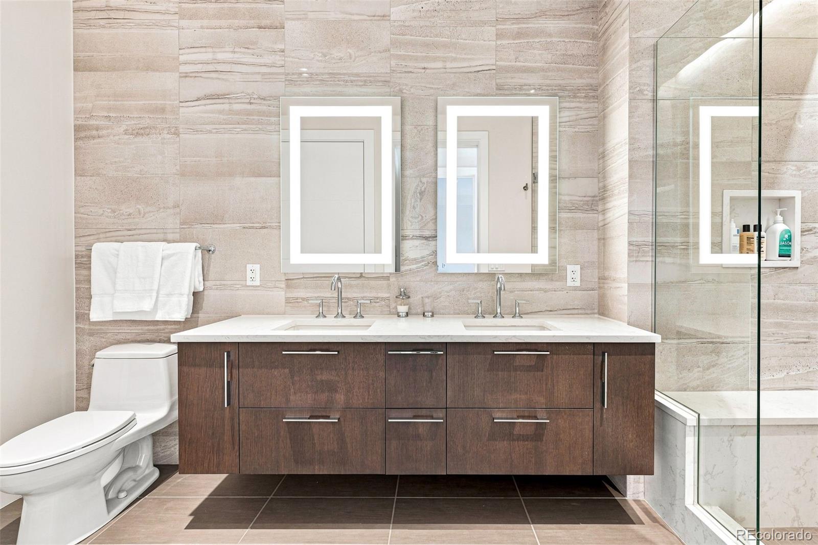 MLS Image #19 for 155  steele street,denver, Colorado