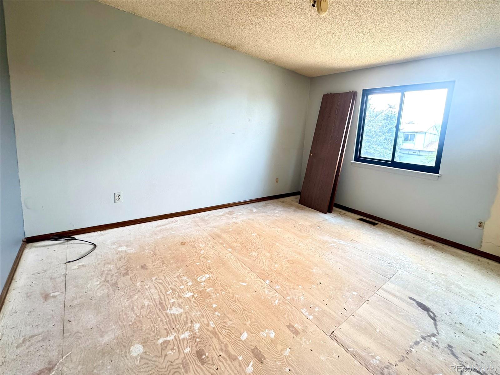 MLS Image #11 for 1807  24th avenue,longmont, Colorado