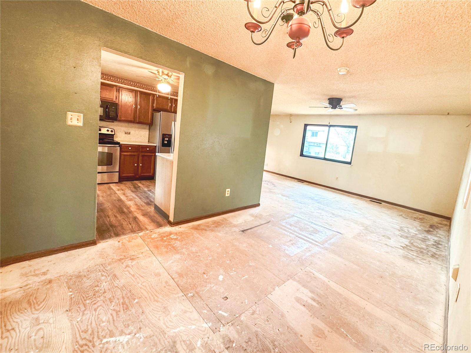 MLS Image #5 for 1807  24th avenue,longmont, Colorado