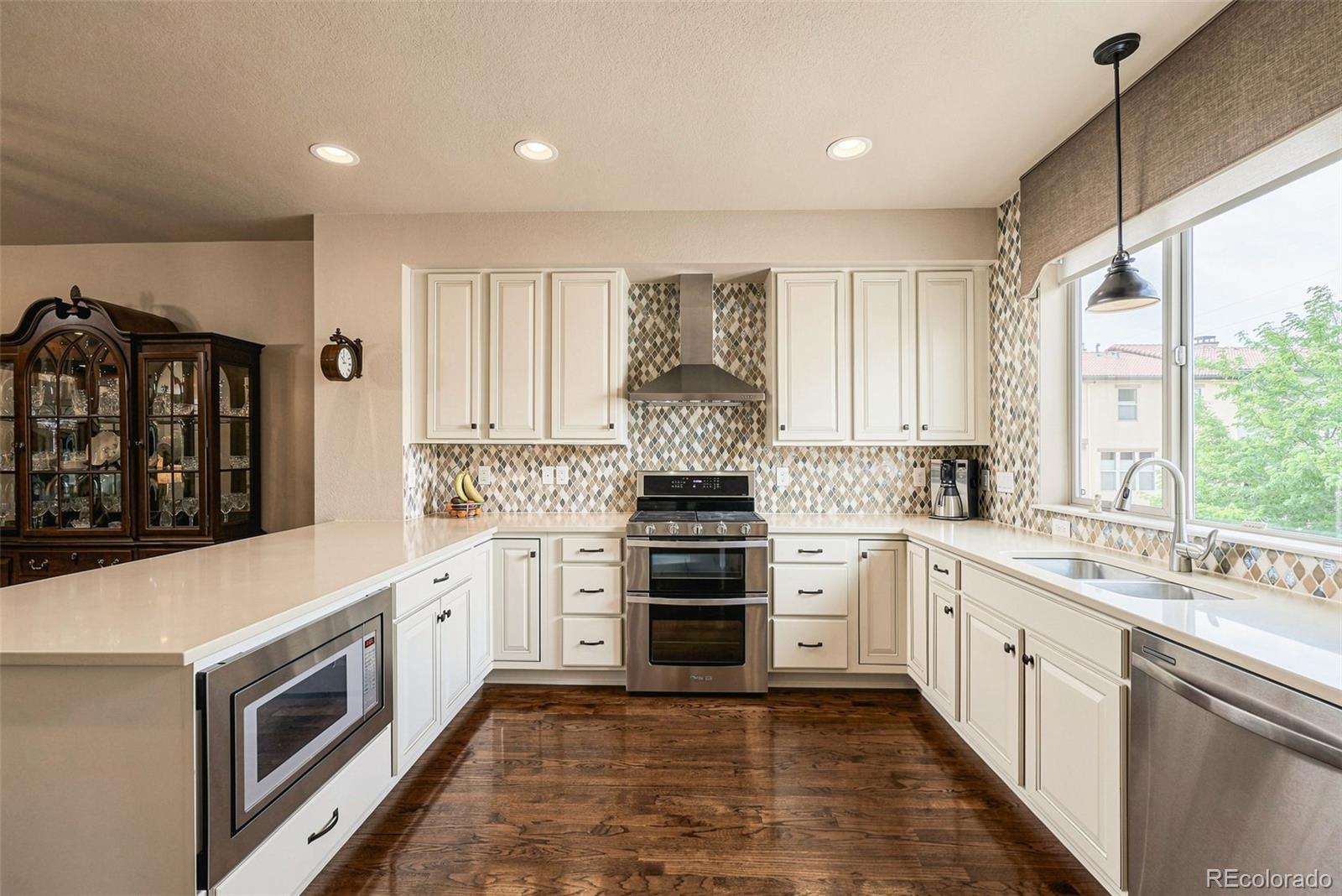 MLS Image #12 for 2519 s orion street,lakewood, Colorado