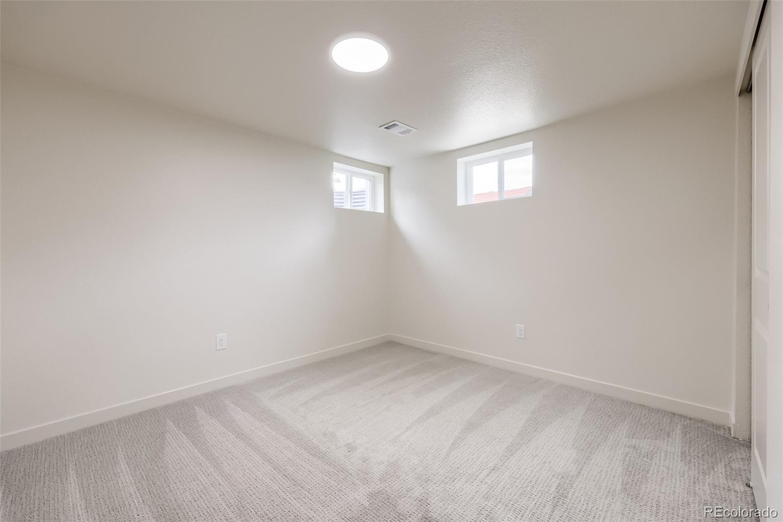 MLS Image #22 for 8641  jolene drive,denver, Colorado