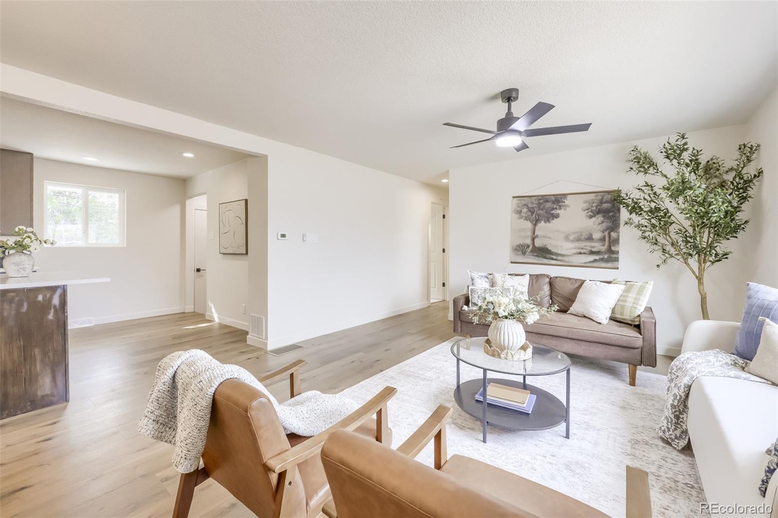 MLS Image #3 for 8641  jolene drive,denver, Colorado