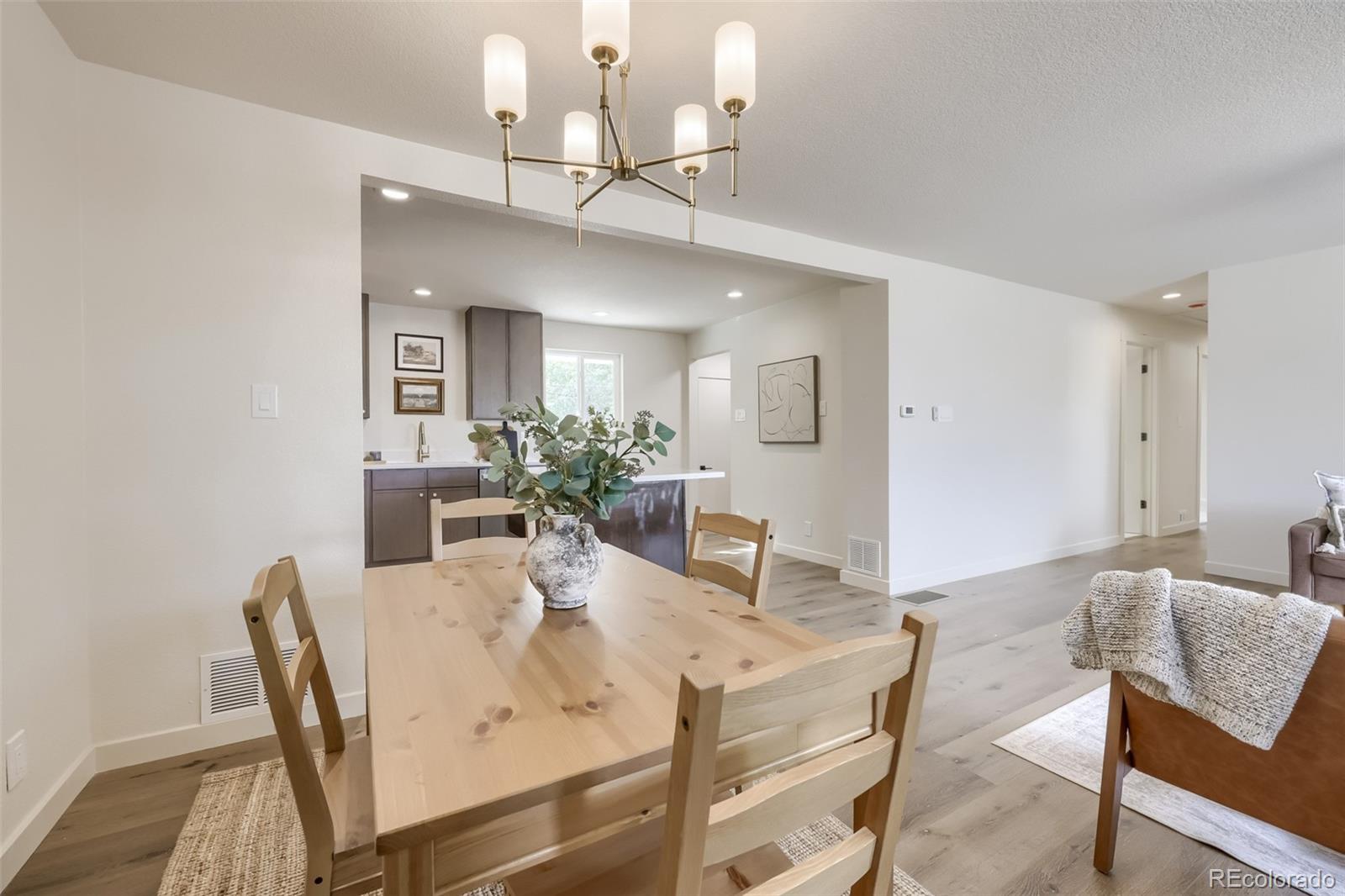 MLS Image #7 for 8641  jolene drive,denver, Colorado