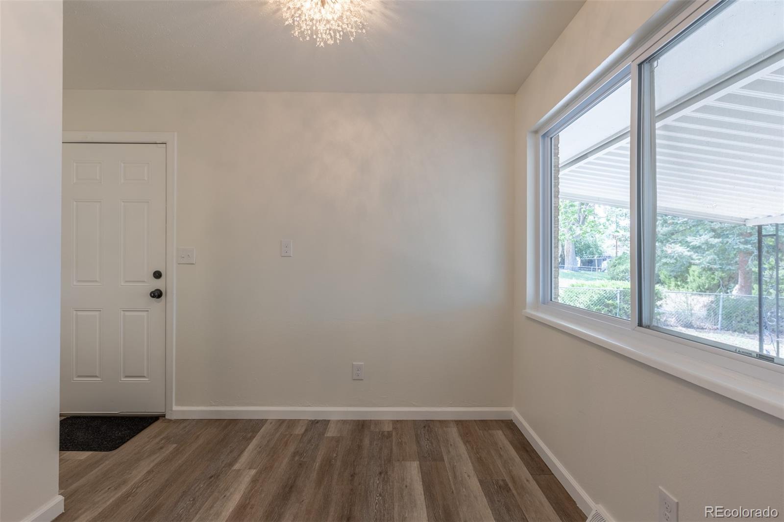 MLS Image #11 for 8169  loretta drive,denver, Colorado