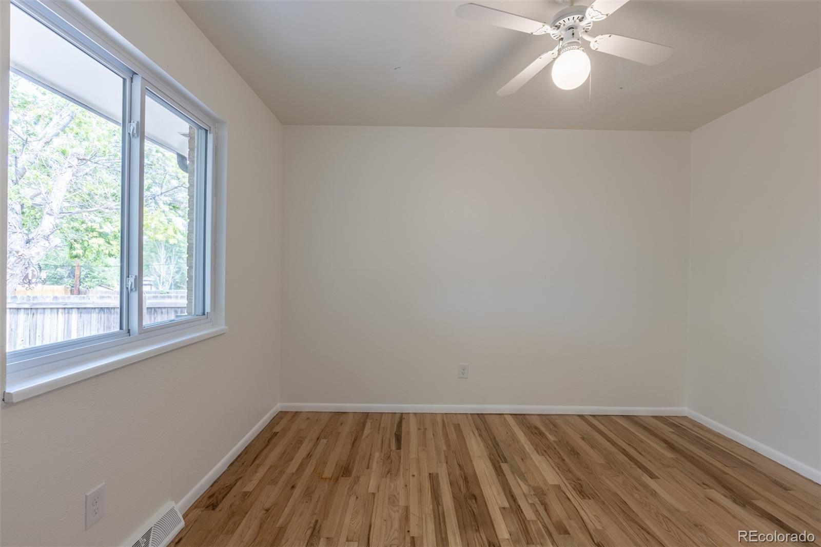 MLS Image #19 for 8169  loretta drive,denver, Colorado