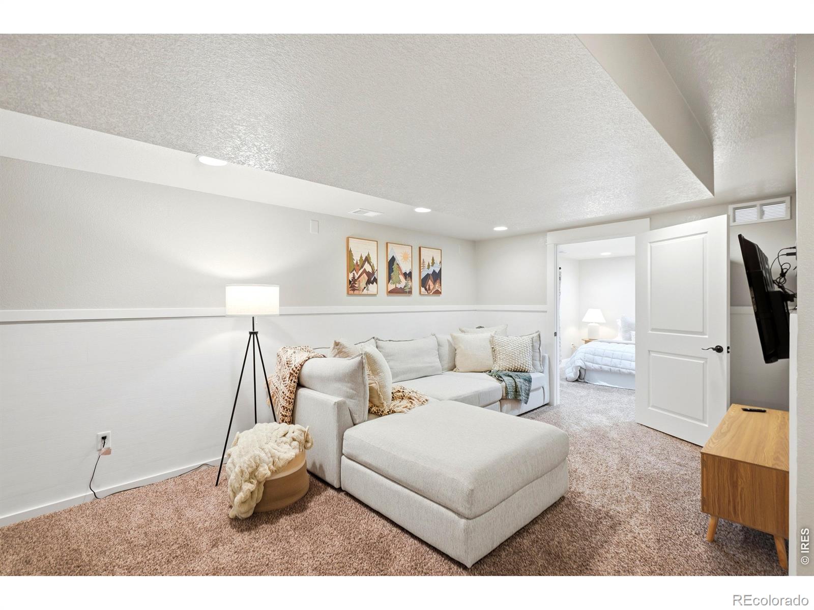 MLS Image #21 for 520  namaqua road,loveland, Colorado