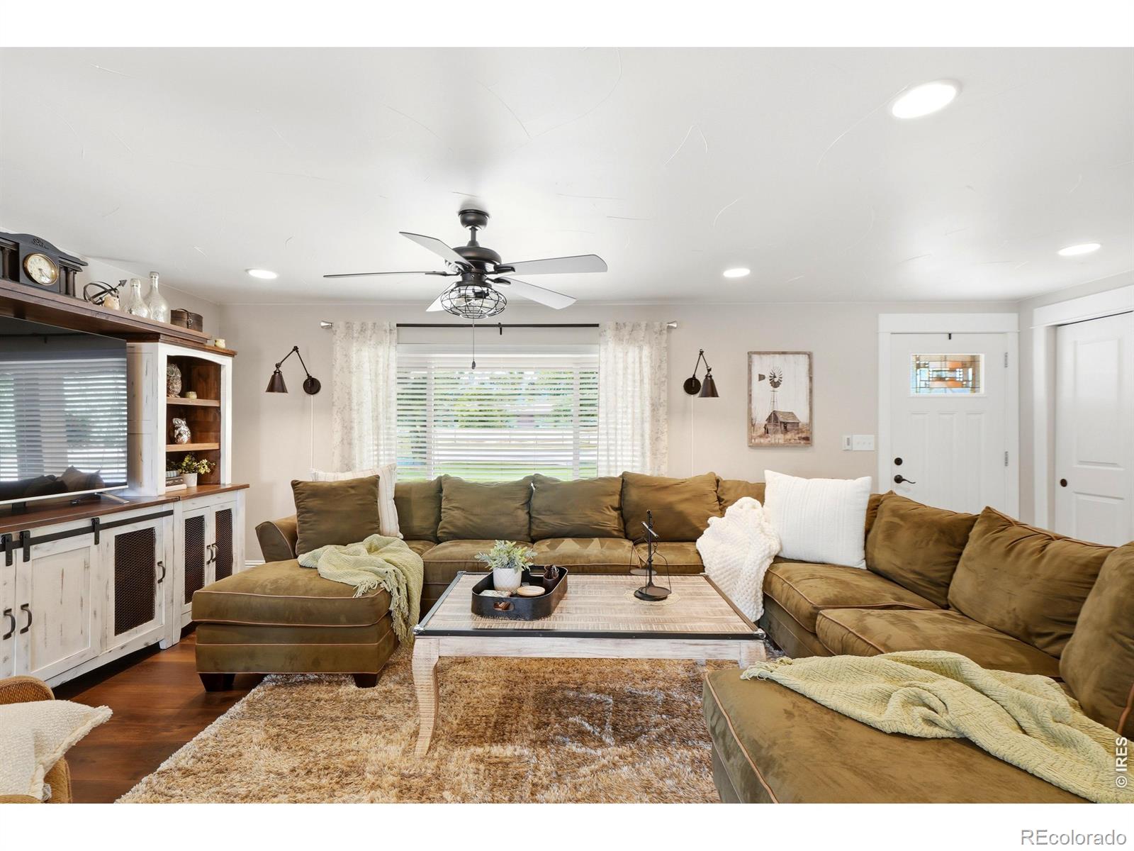 MLS Image #6 for 520  namaqua road,loveland, Colorado
