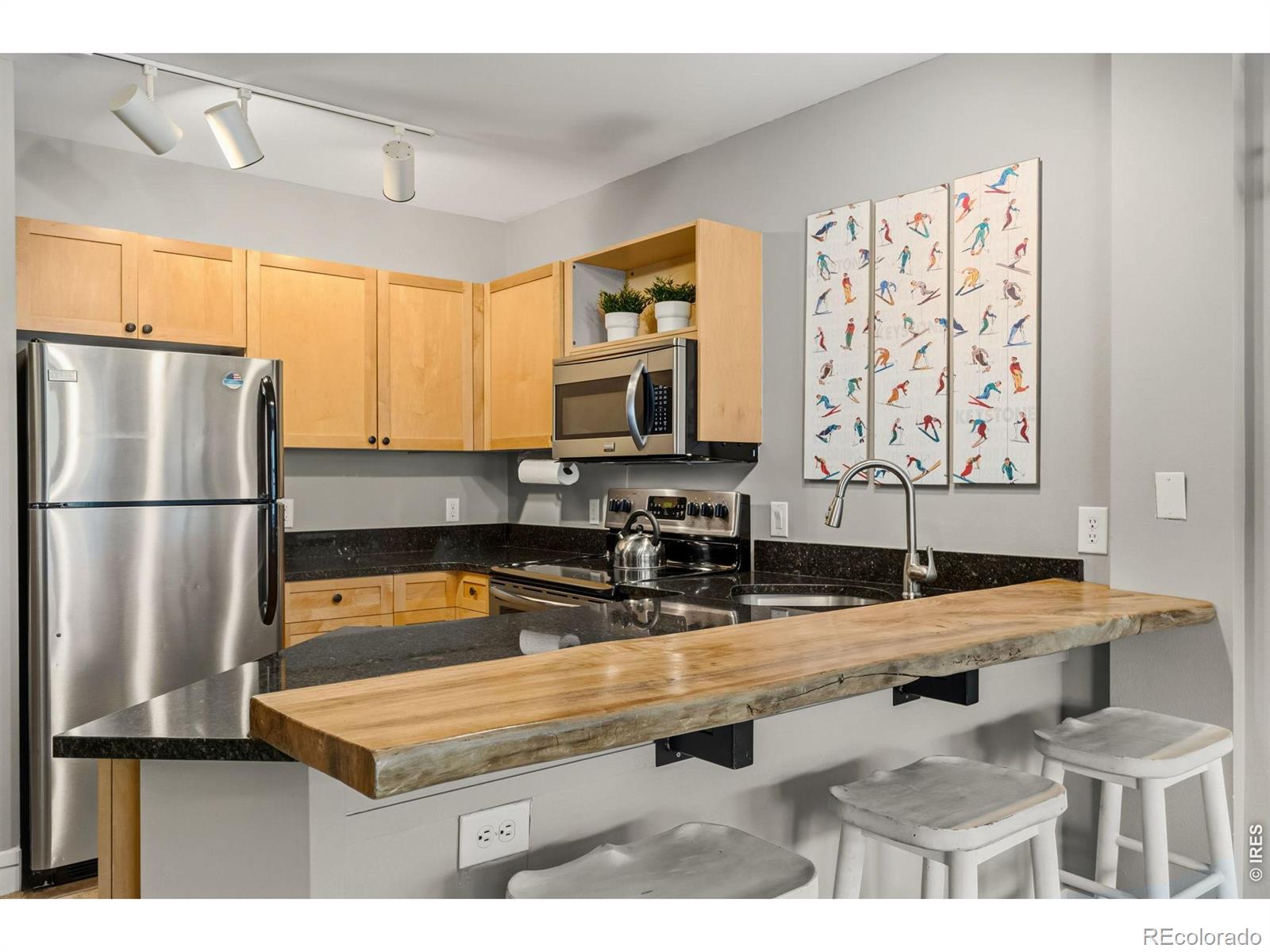 MLS Image #10 for 140  ida belle drive,keystone, Colorado