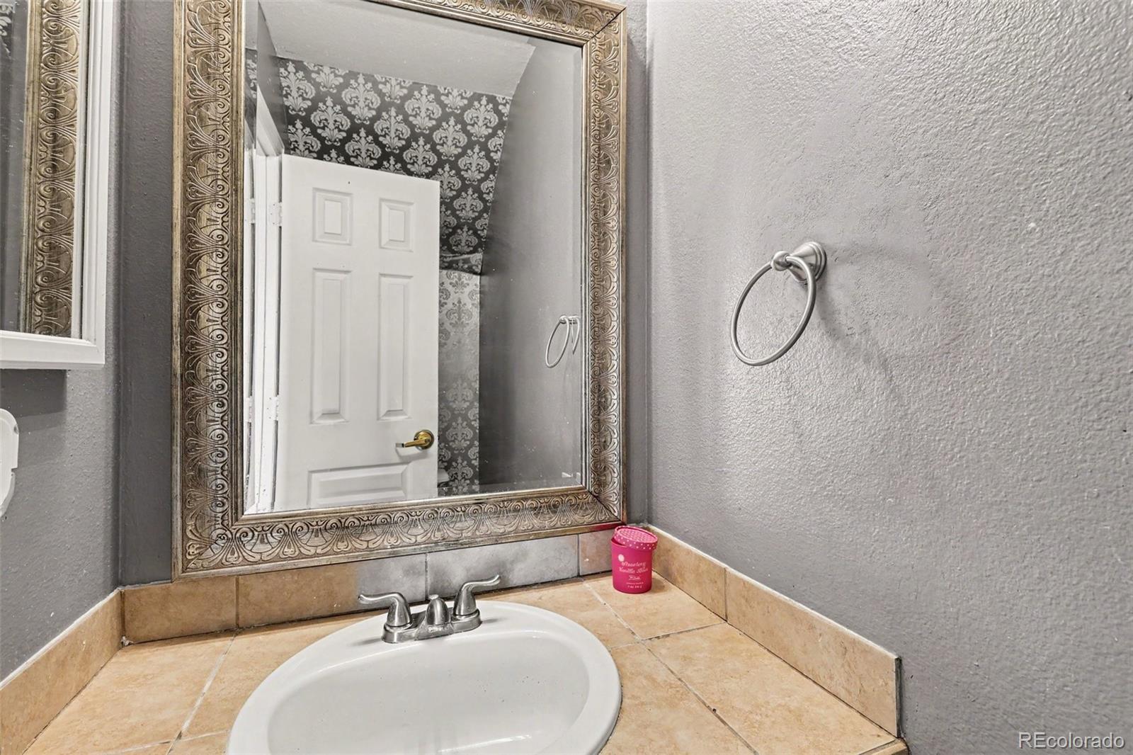 MLS Image #10 for 1194 s troy street ,aurora, Colorado