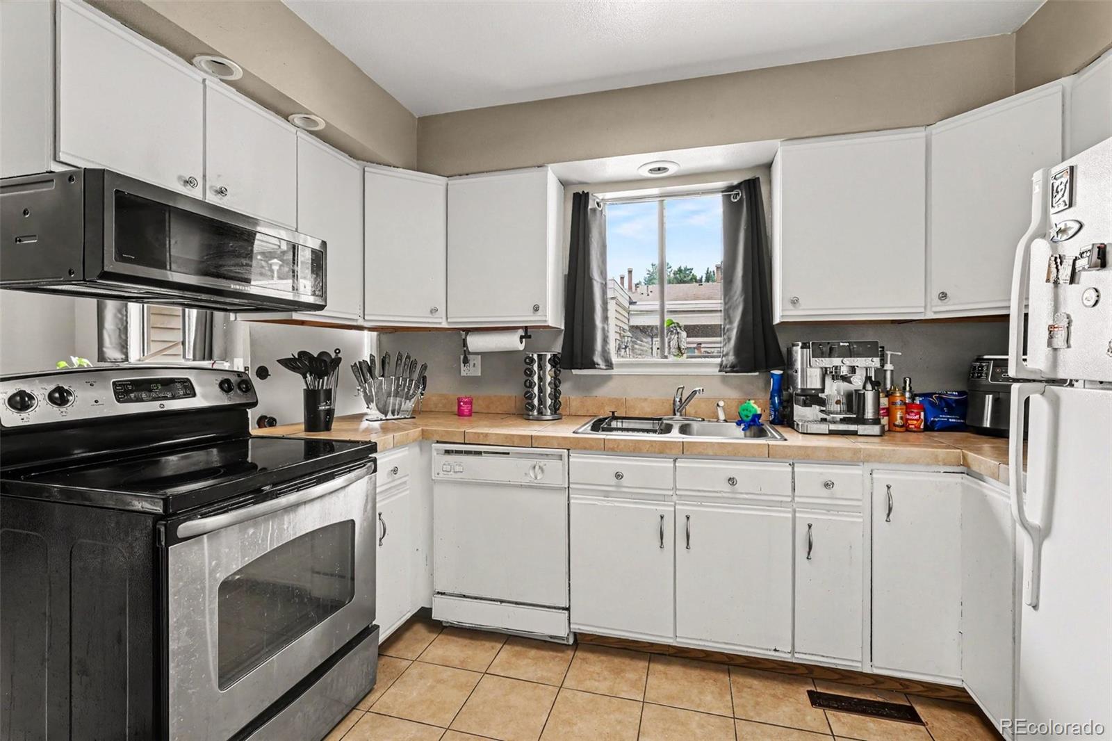 MLS Image #6 for 1194 s troy street ,aurora, Colorado