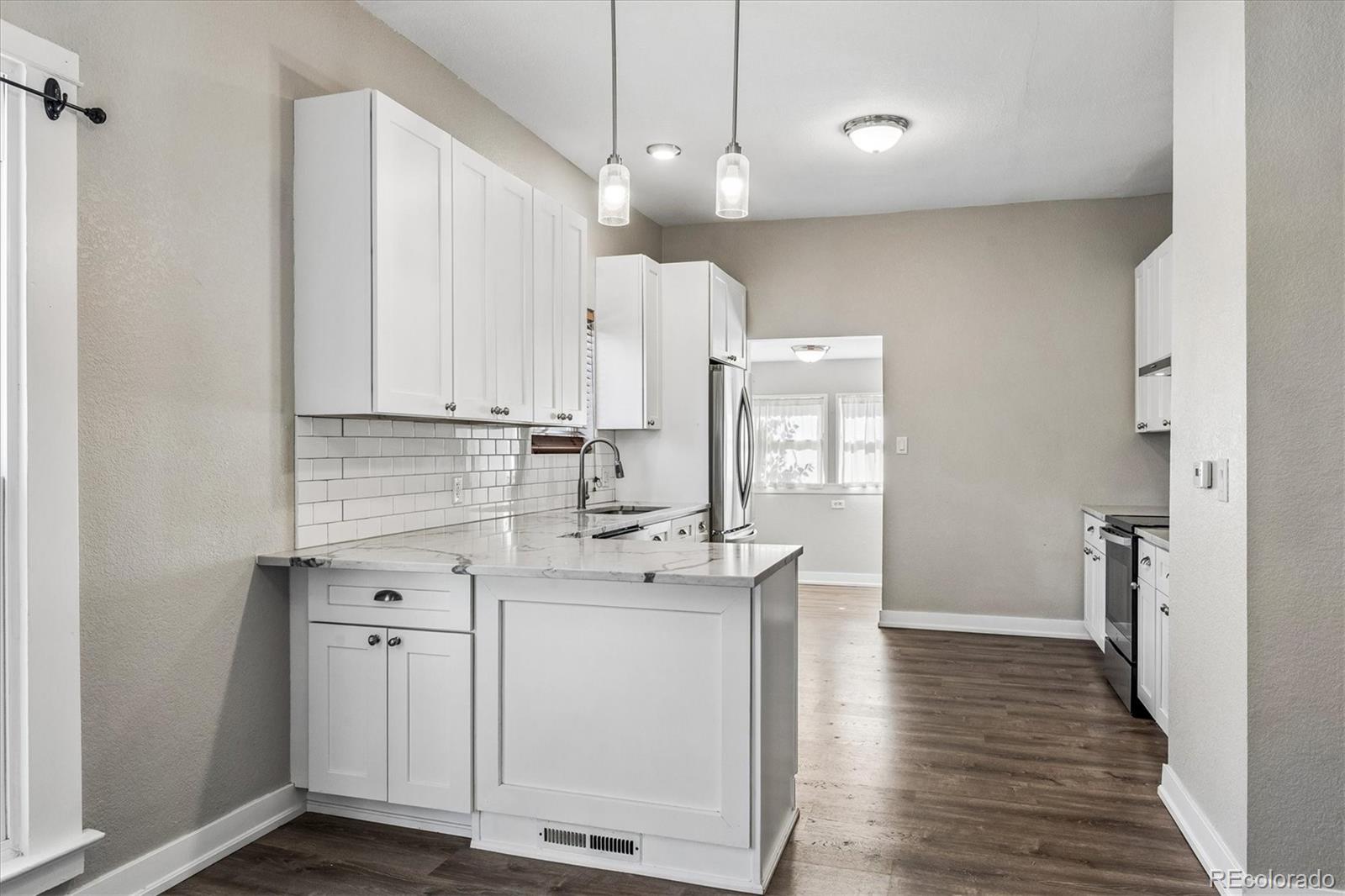 MLS Image #10 for 2300 s gilpin street,denver, Colorado