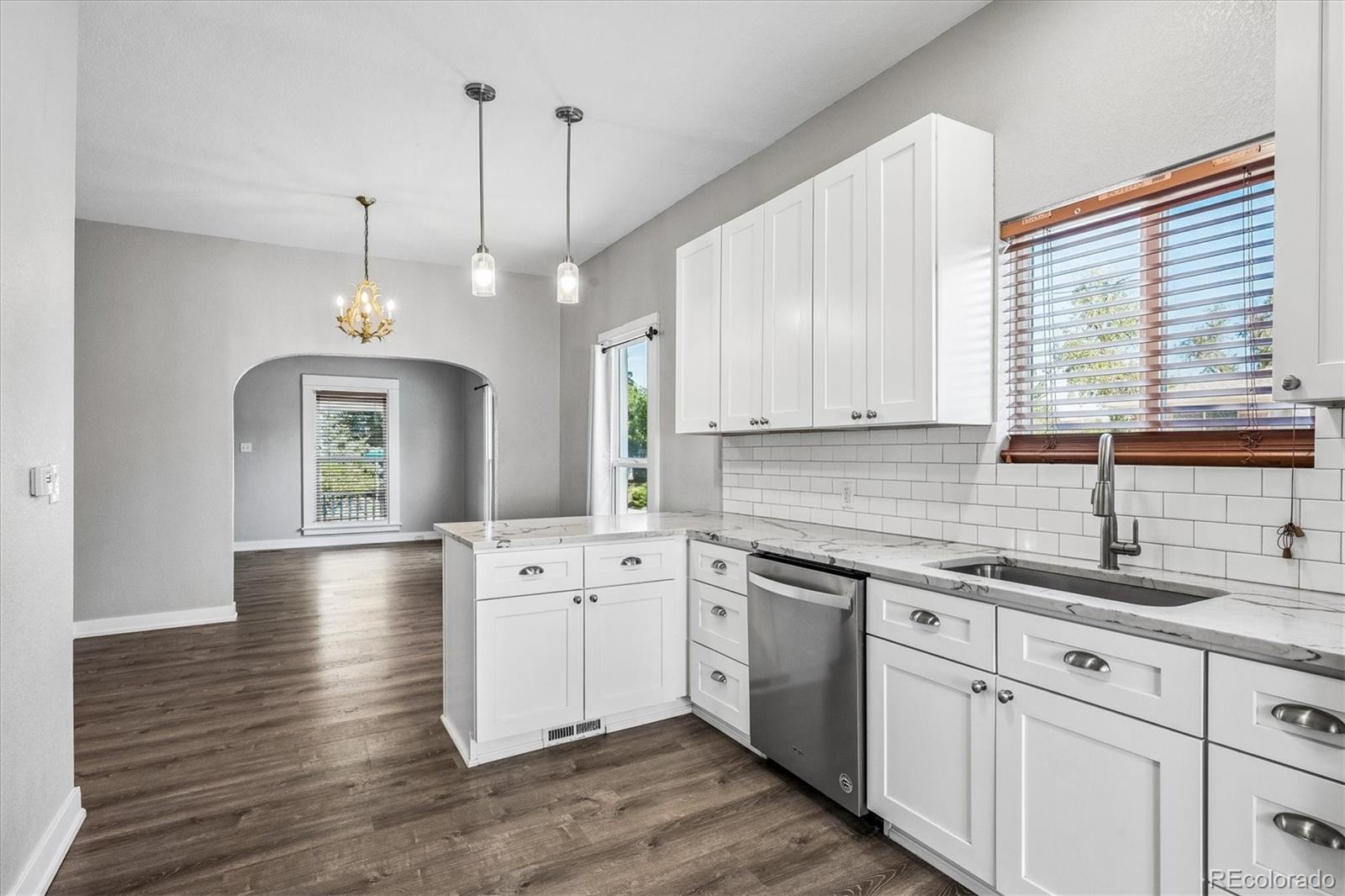 MLS Image #15 for 2300 s gilpin street,denver, Colorado