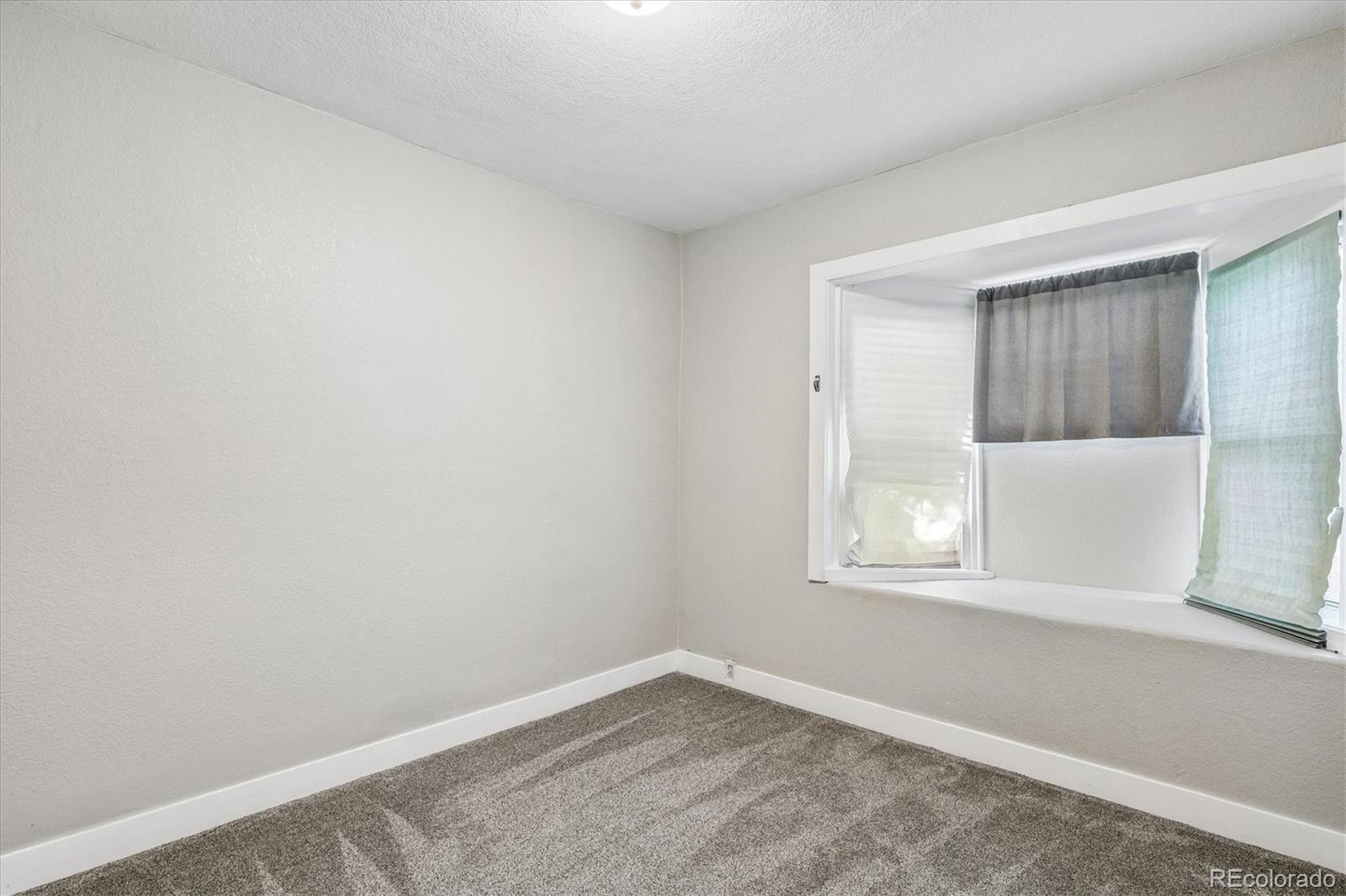 MLS Image #21 for 2300 s gilpin street,denver, Colorado