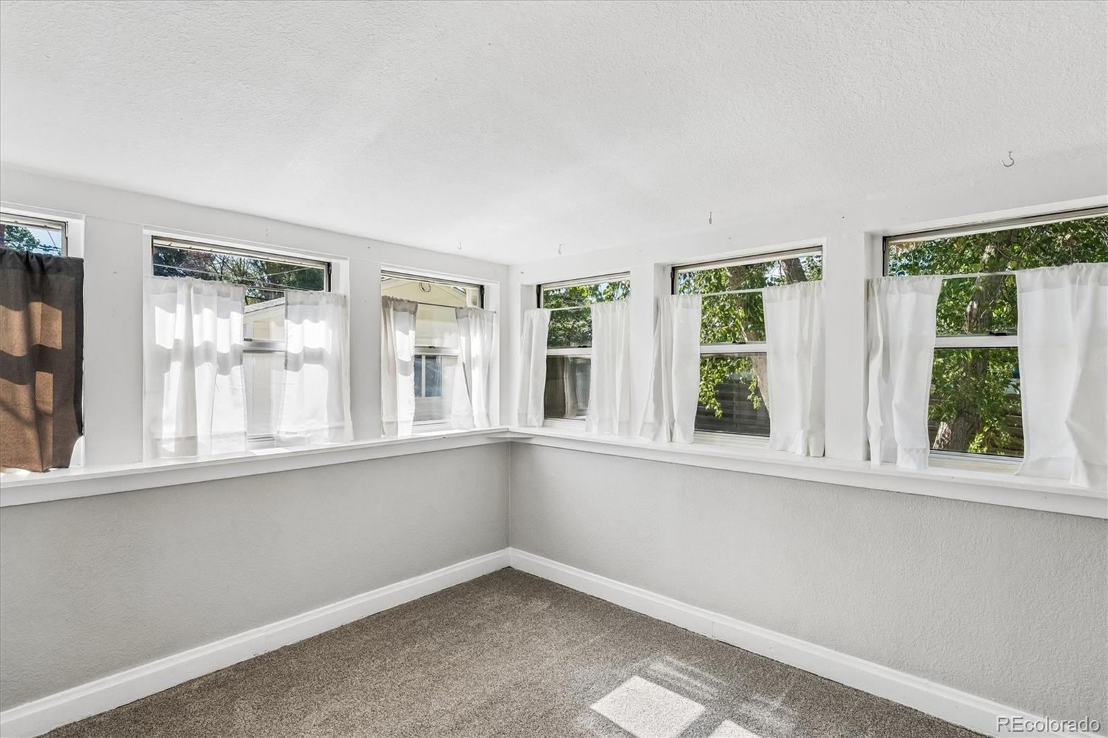 MLS Image #22 for 2300 s gilpin street,denver, Colorado