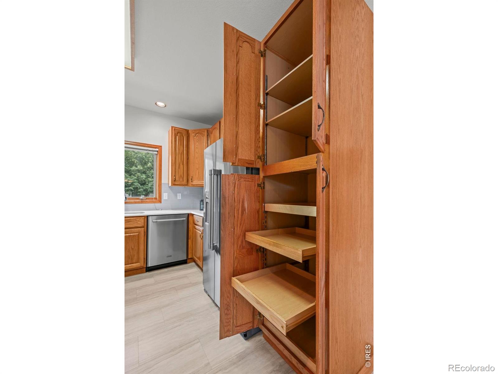 MLS Image #4 for 47  curtis court,broomfield, Colorado