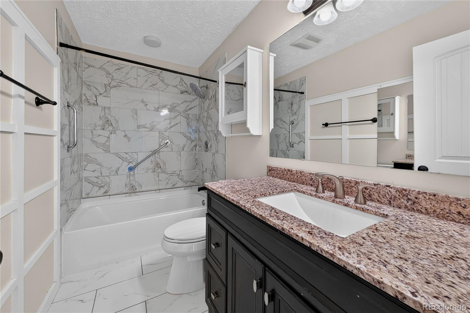 MLS Image #14 for 5881 s quatar circle,centennial, Colorado