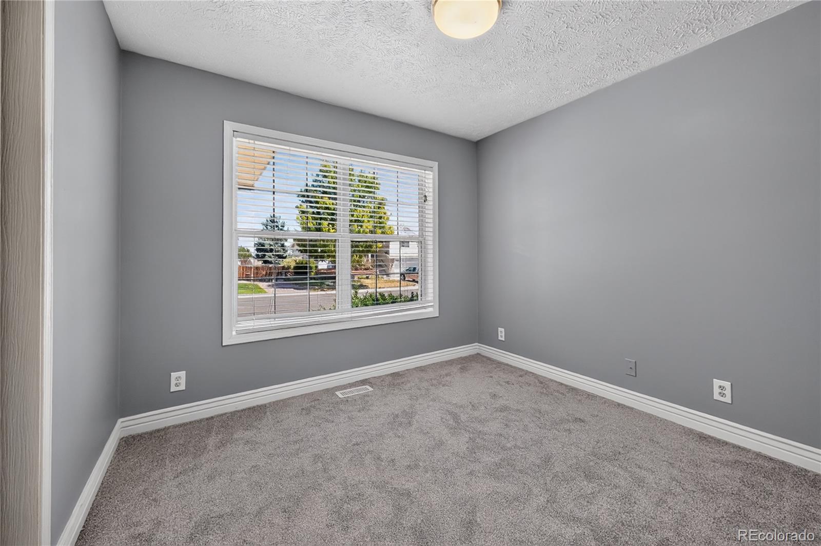 MLS Image #15 for 5881 s quatar circle,centennial, Colorado