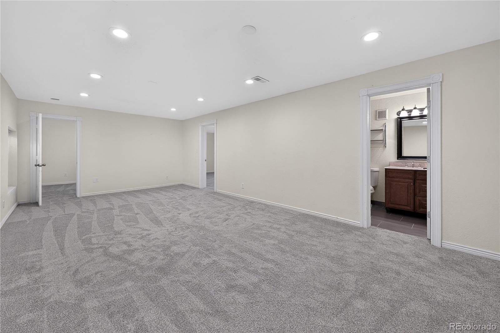 MLS Image #20 for 5881 s quatar circle,centennial, Colorado