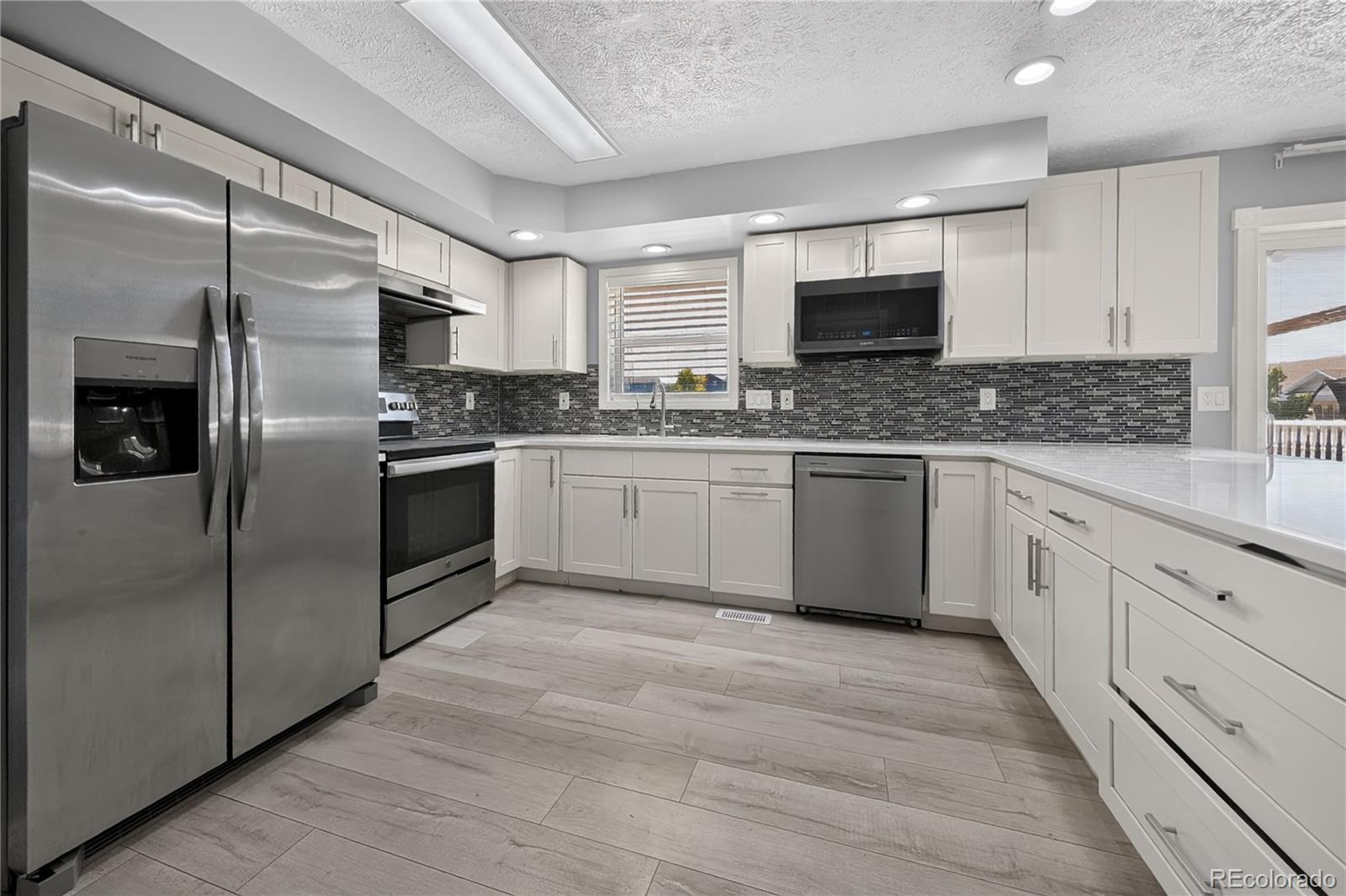 MLS Image #4 for 5881 s quatar circle,centennial, Colorado