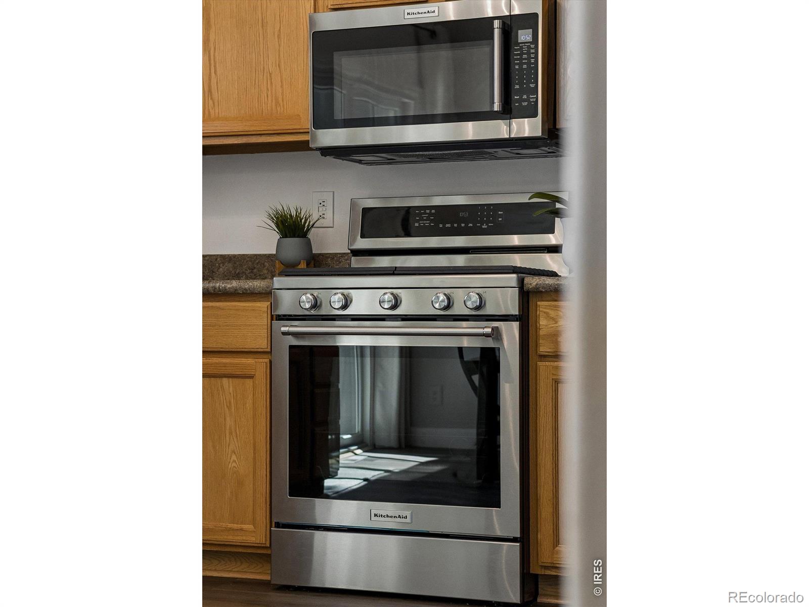 MLS Image #6 for 9653 w chatfield avenue b,littleton, Colorado
