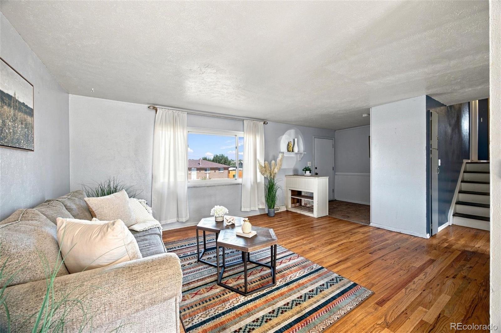MLS Image #3 for 8290  louise drive,denver, Colorado