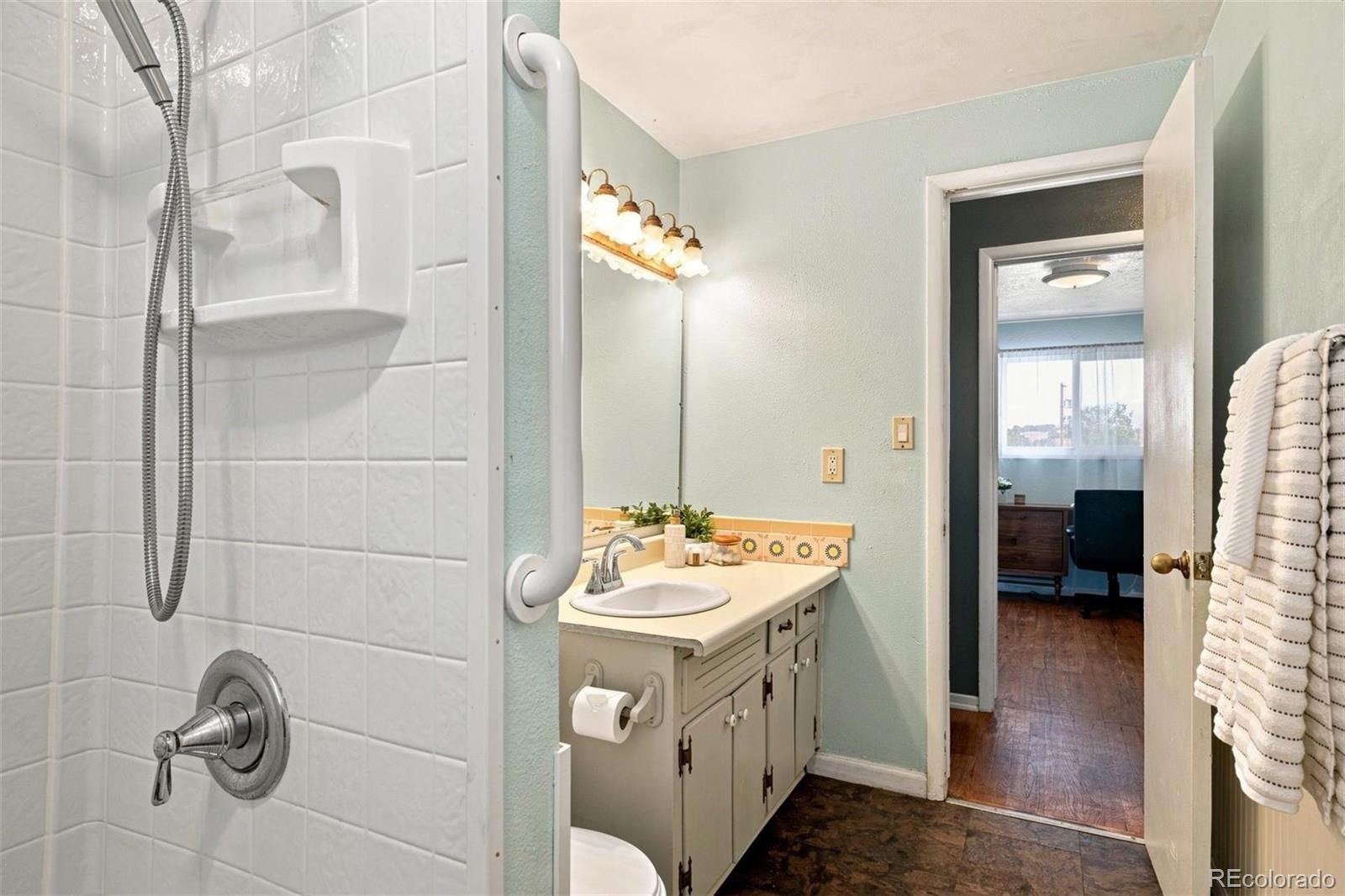 MLS Image #9 for 8290  louise drive,denver, Colorado