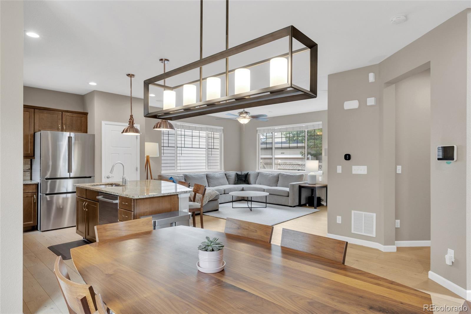 MLS Image #8 for 426  dallas street,denver, Colorado