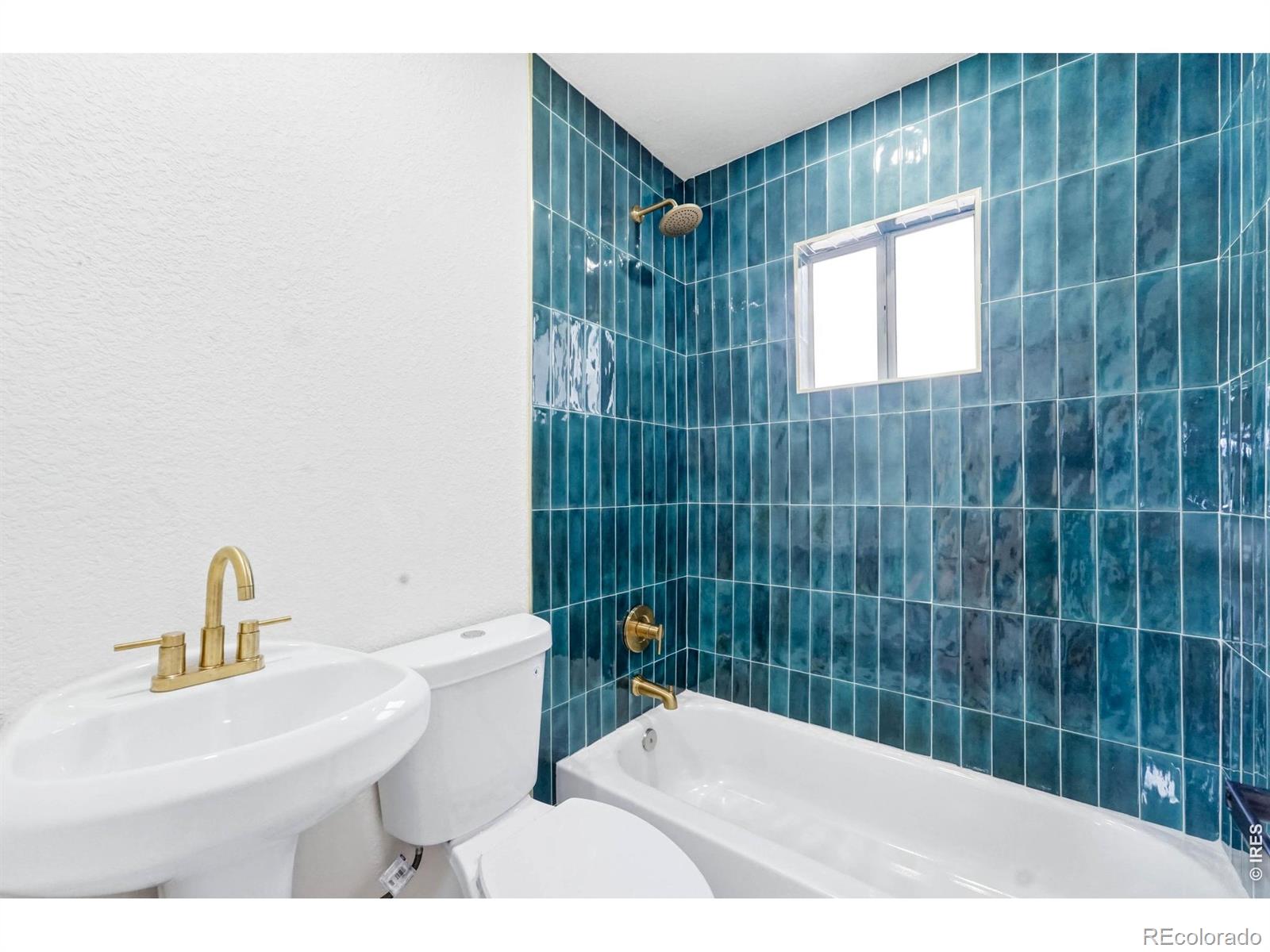 MLS Image #9 for 1410  chase street,lakewood, Colorado