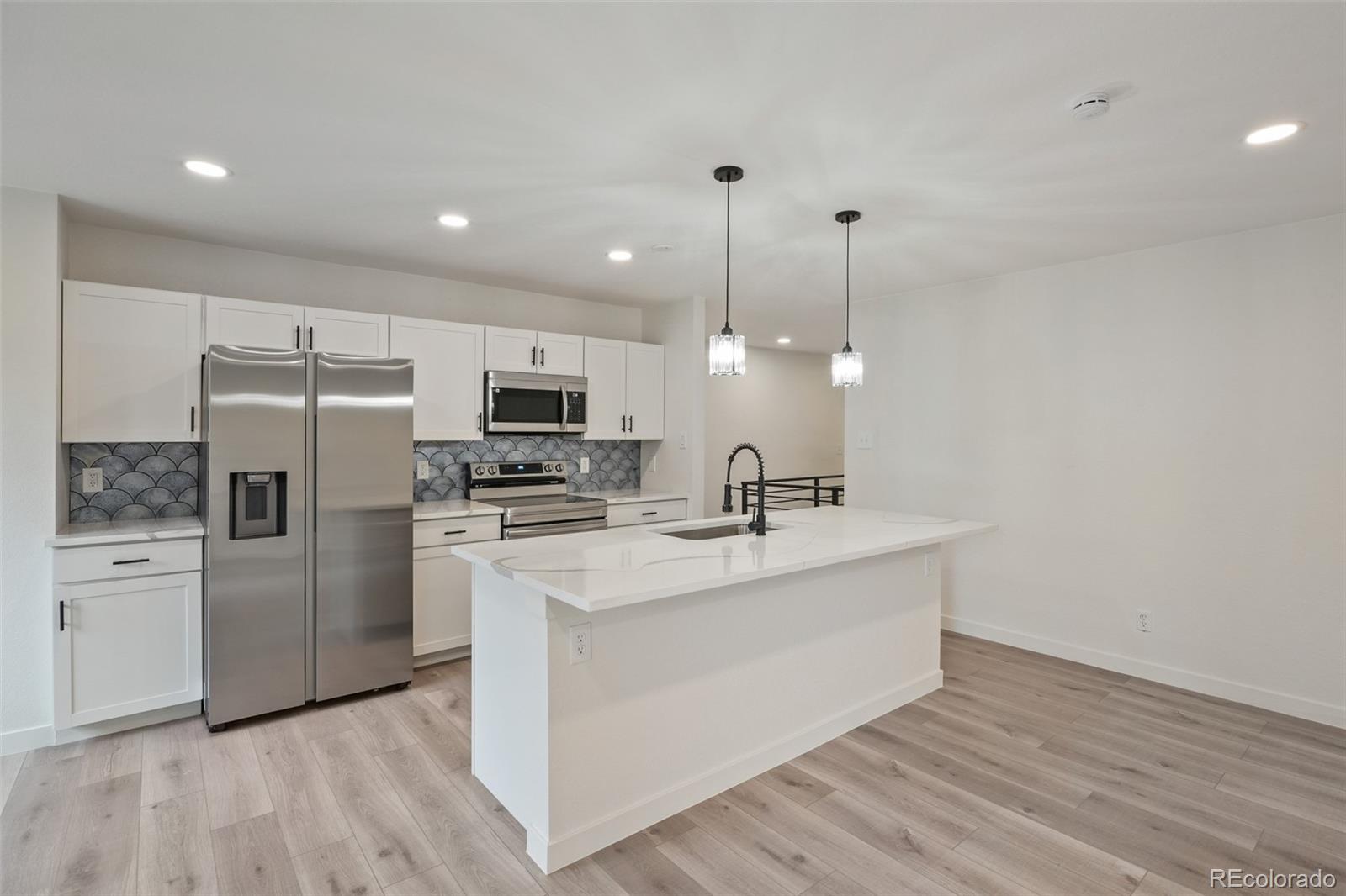 MLS Image #5 for 13938 w baker place,lakewood, Colorado