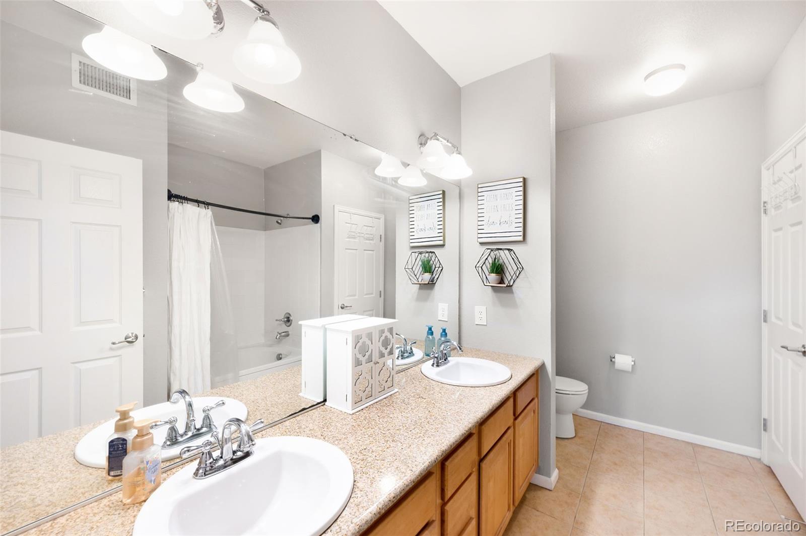 MLS Image #8 for 3035  blue sky circle,erie, Colorado