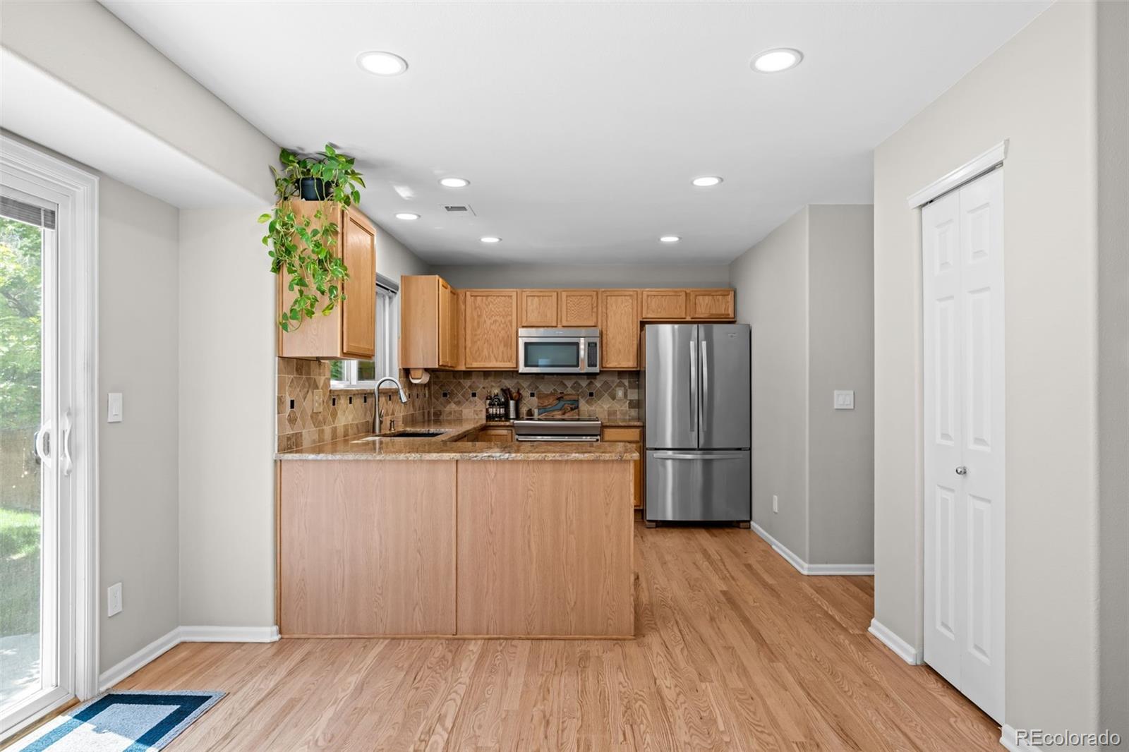 MLS Image #13 for 2548  foothills canyon court,littleton, Colorado