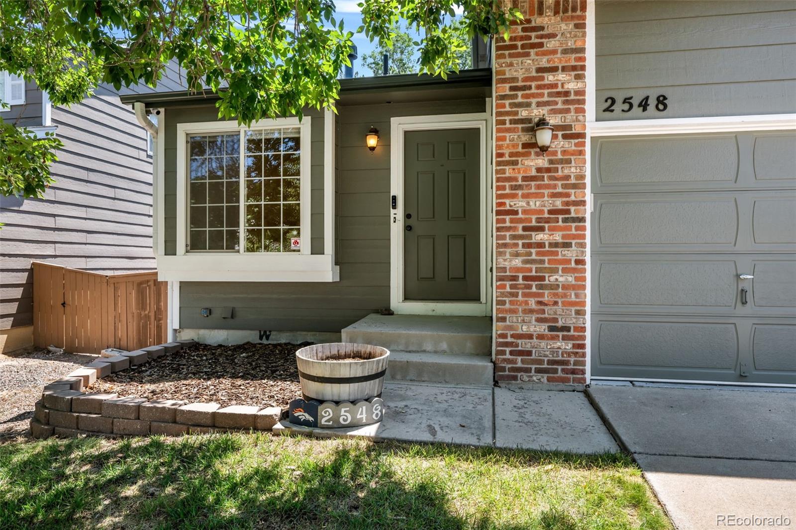 MLS Image #3 for 2548  foothills canyon court,littleton, Colorado