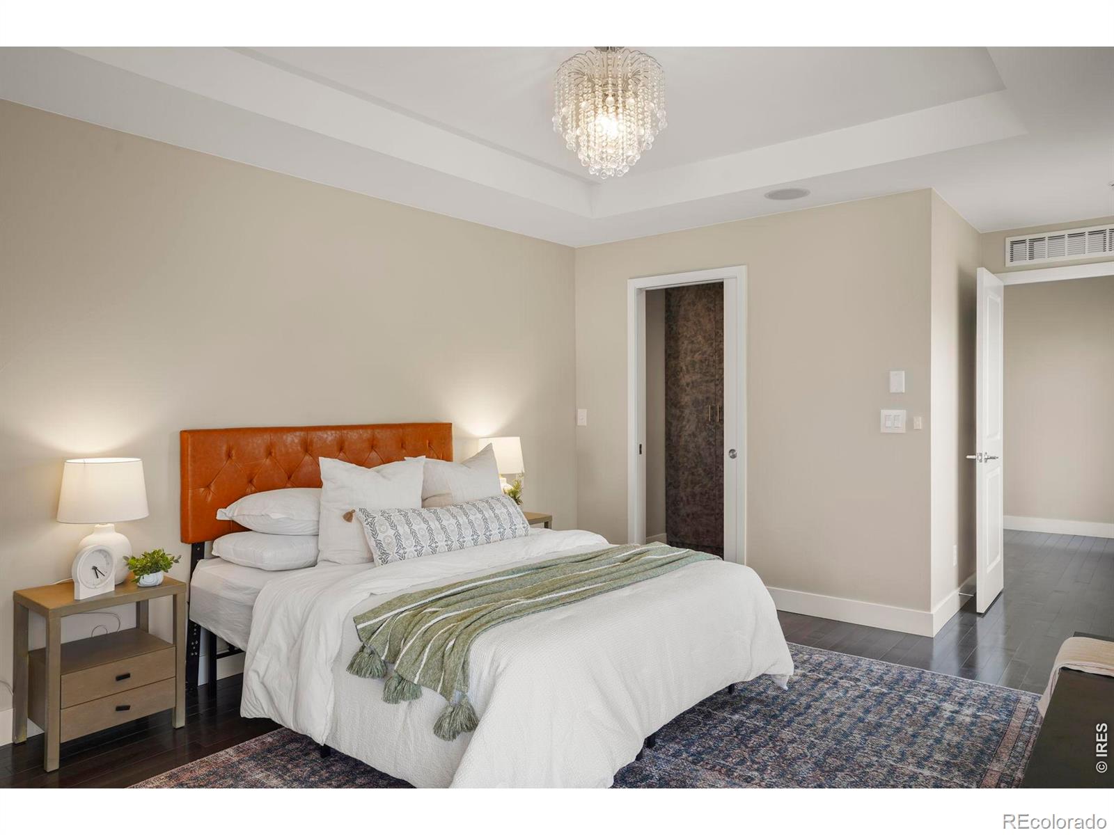MLS Image #12 for 6797  larsh drive,denver, Colorado
