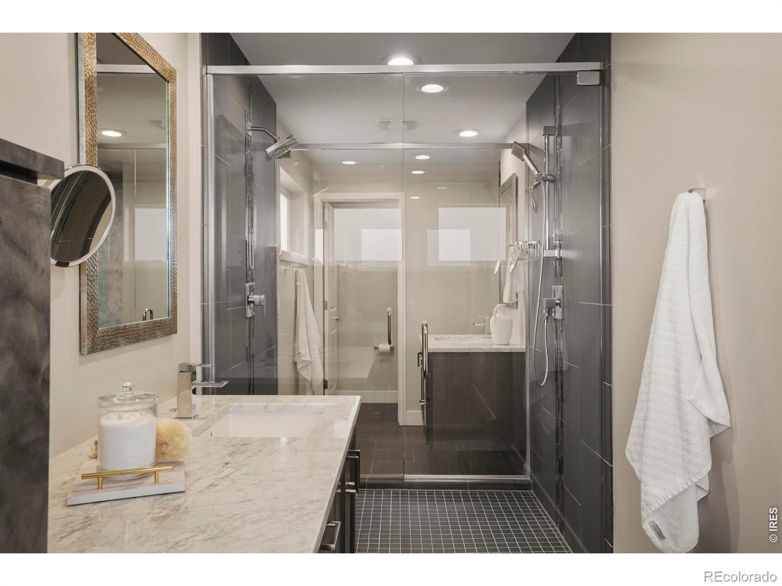 MLS Image #13 for 6797  larsh drive,denver, Colorado