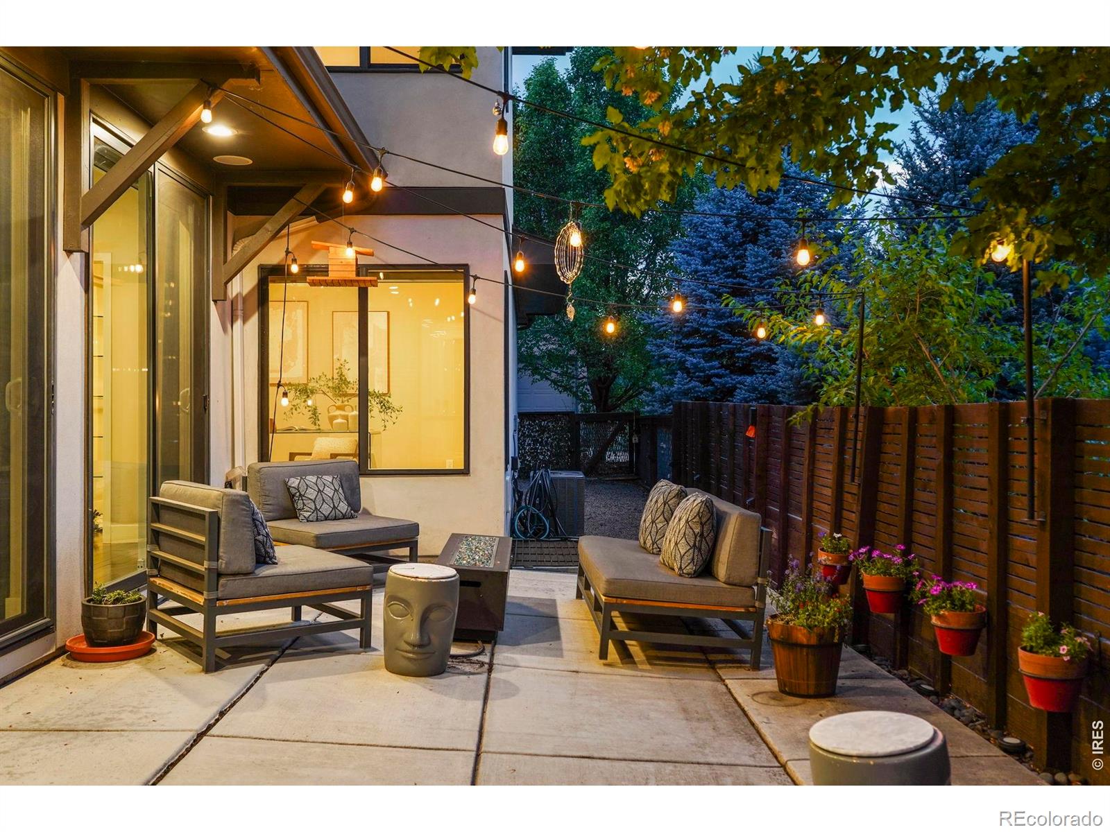 MLS Image #16 for 6797  larsh drive,denver, Colorado