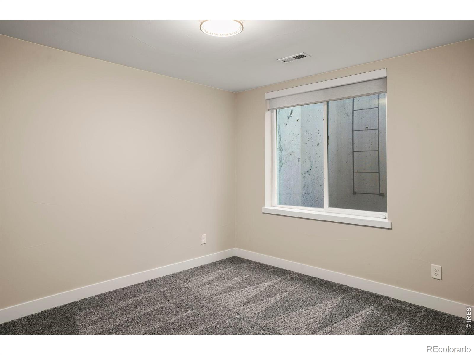 MLS Image #23 for 6797  larsh drive,denver, Colorado