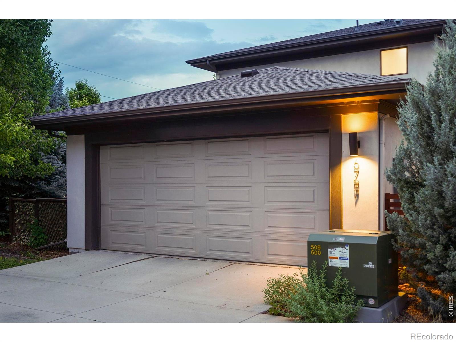 MLS Image #29 for 6797  larsh drive,denver, Colorado