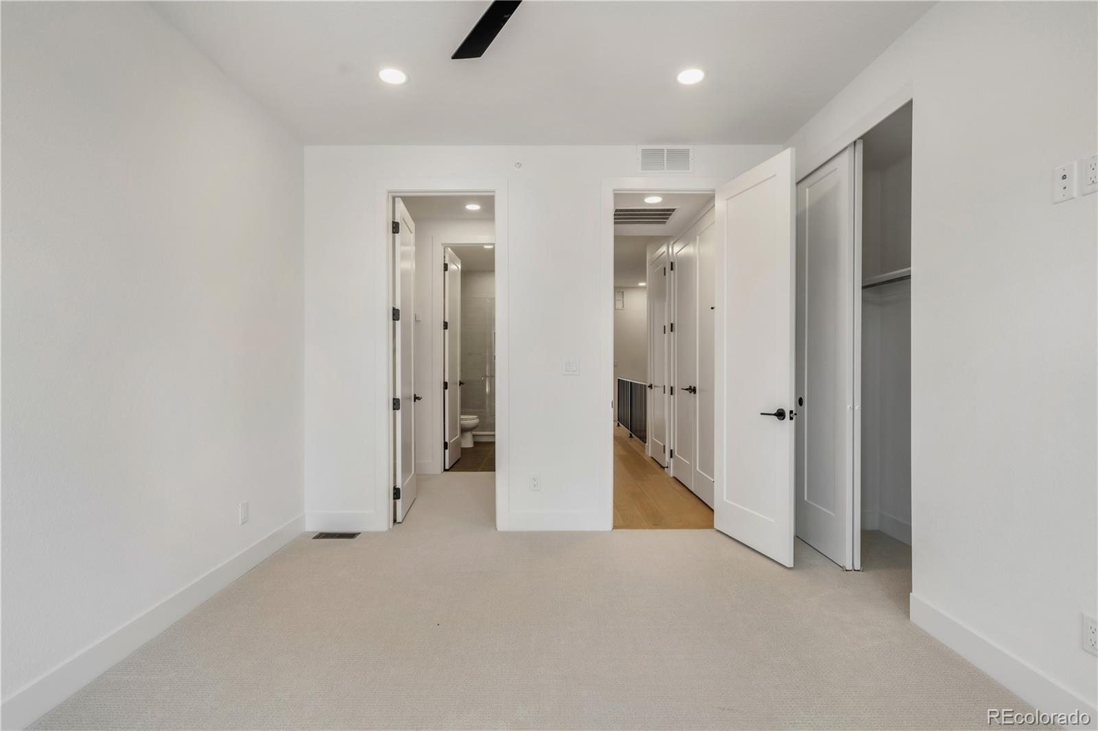 MLS Image #26 for 812  dahlia street,denver, Colorado