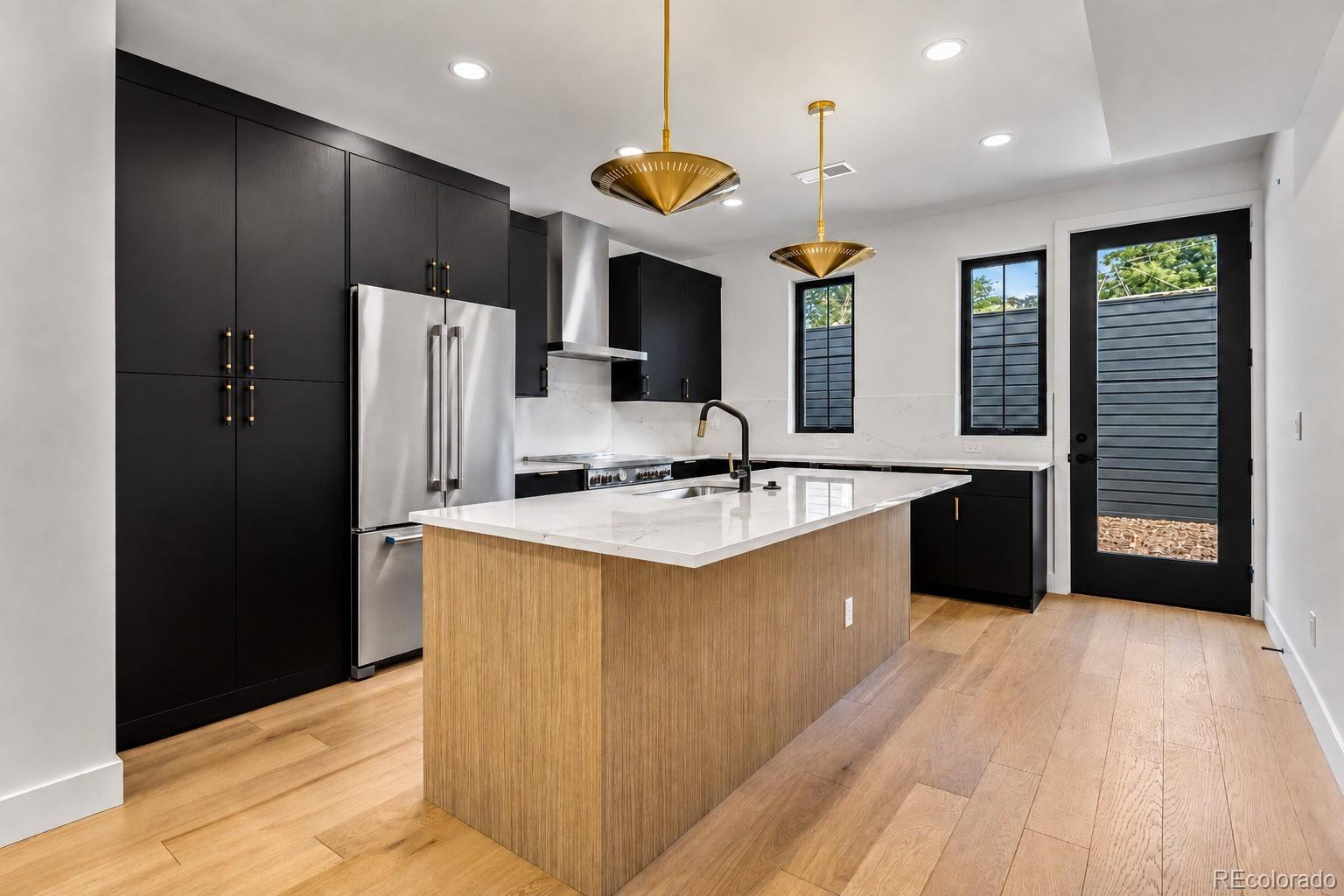MLS Image #44 for 812  dahlia street,denver, Colorado