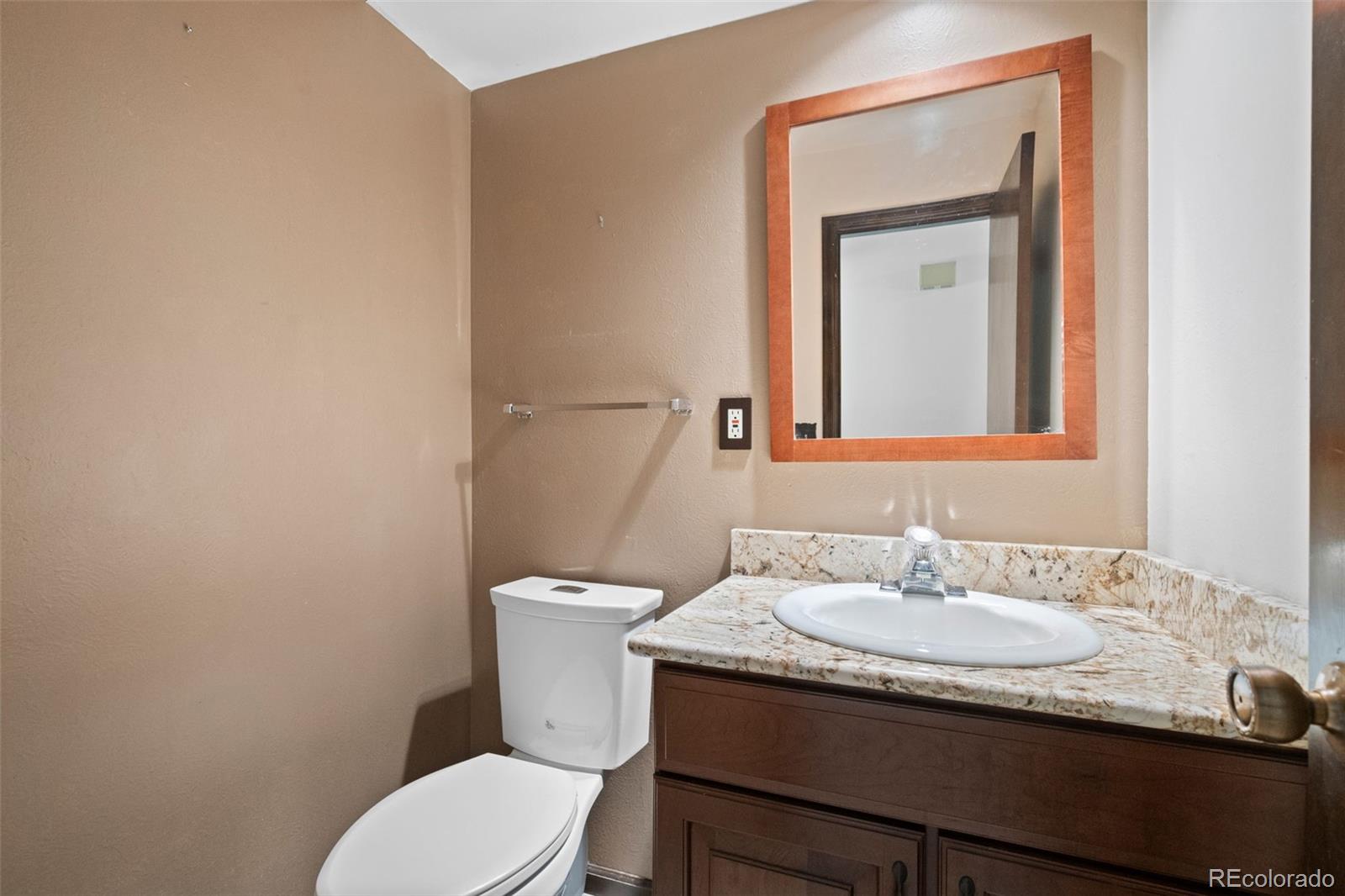 MLS Image #17 for 10985 w montana place,lakewood, Colorado
