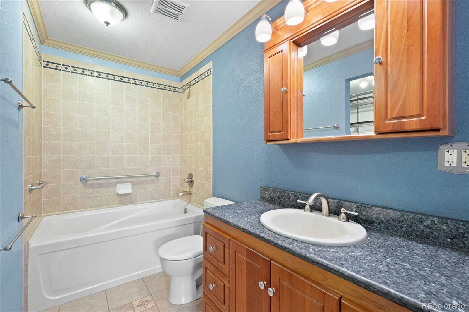 MLS Image #21 for 10985 w montana place,lakewood, Colorado